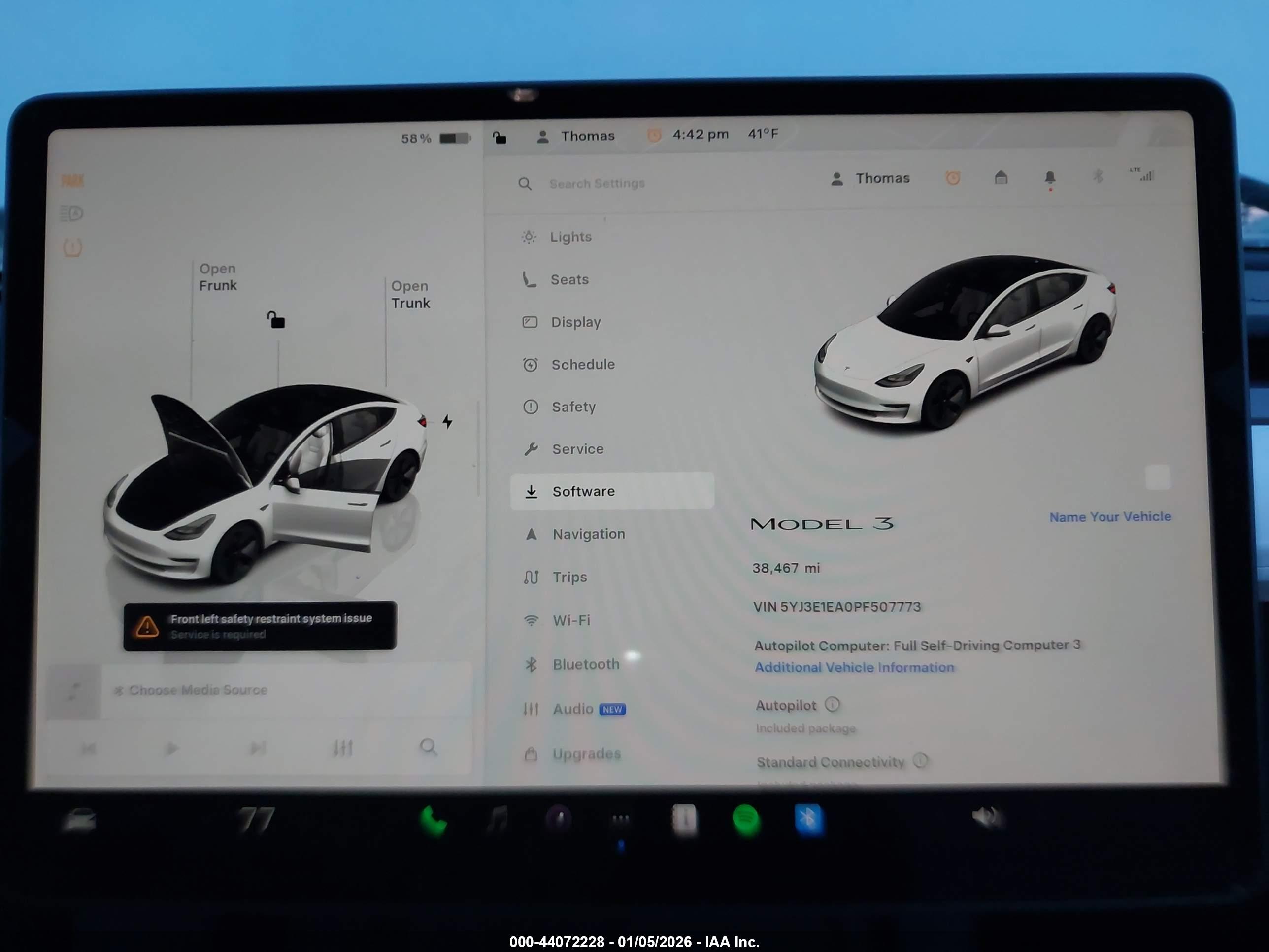 TESLA MODEL image 7