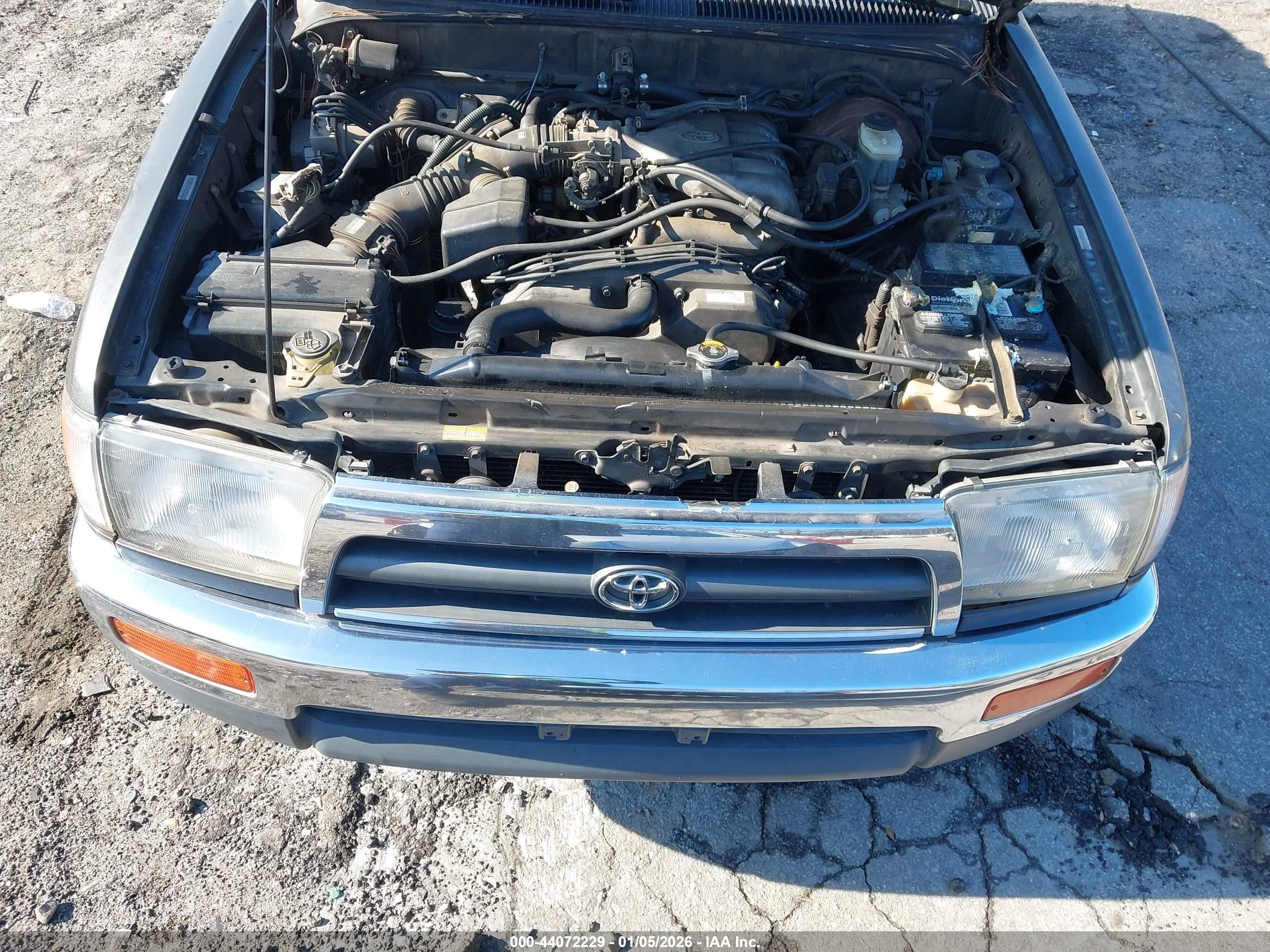 TOYOTA 4RUNNER image 10
