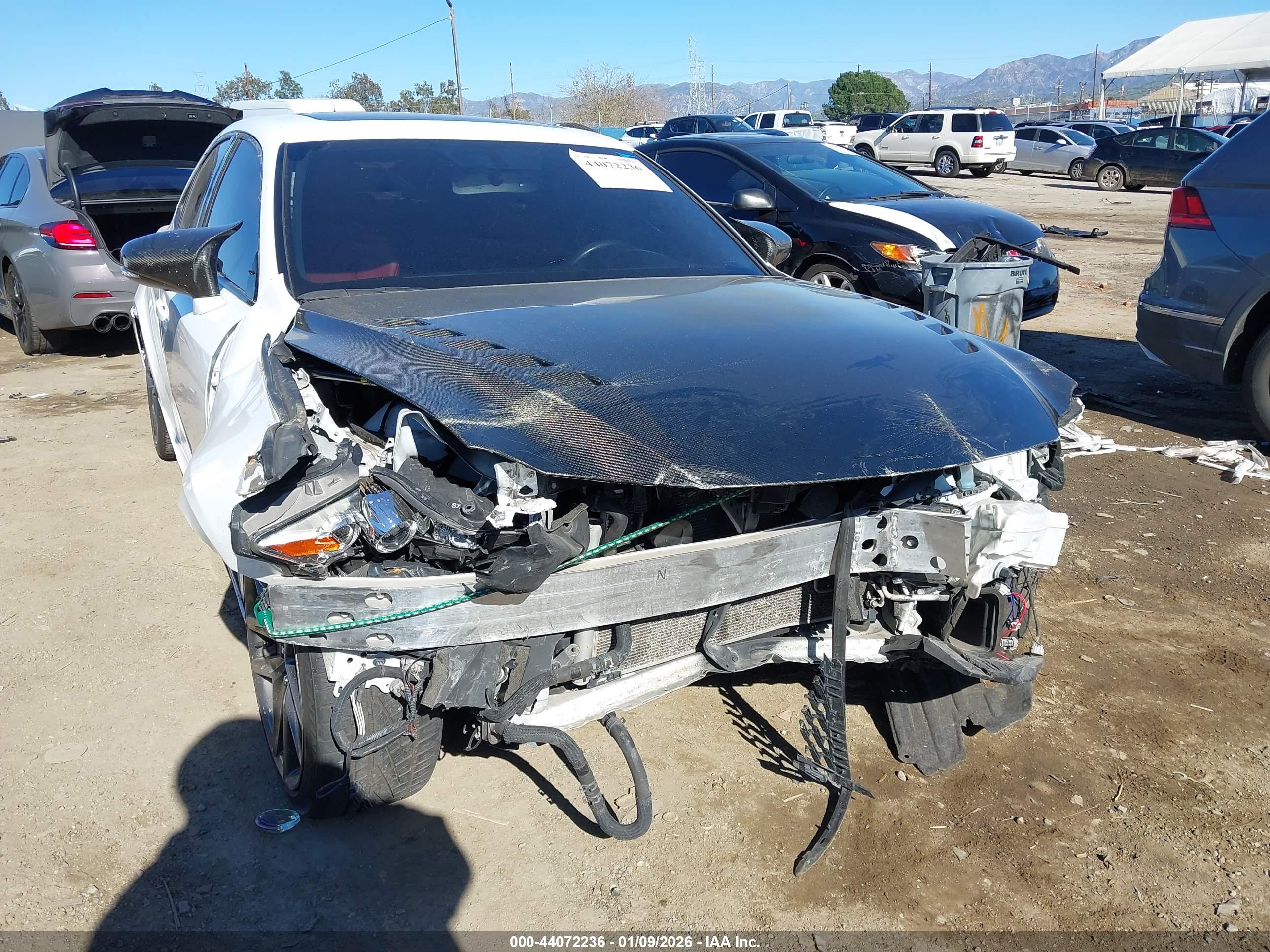 LEXUS IS image 6