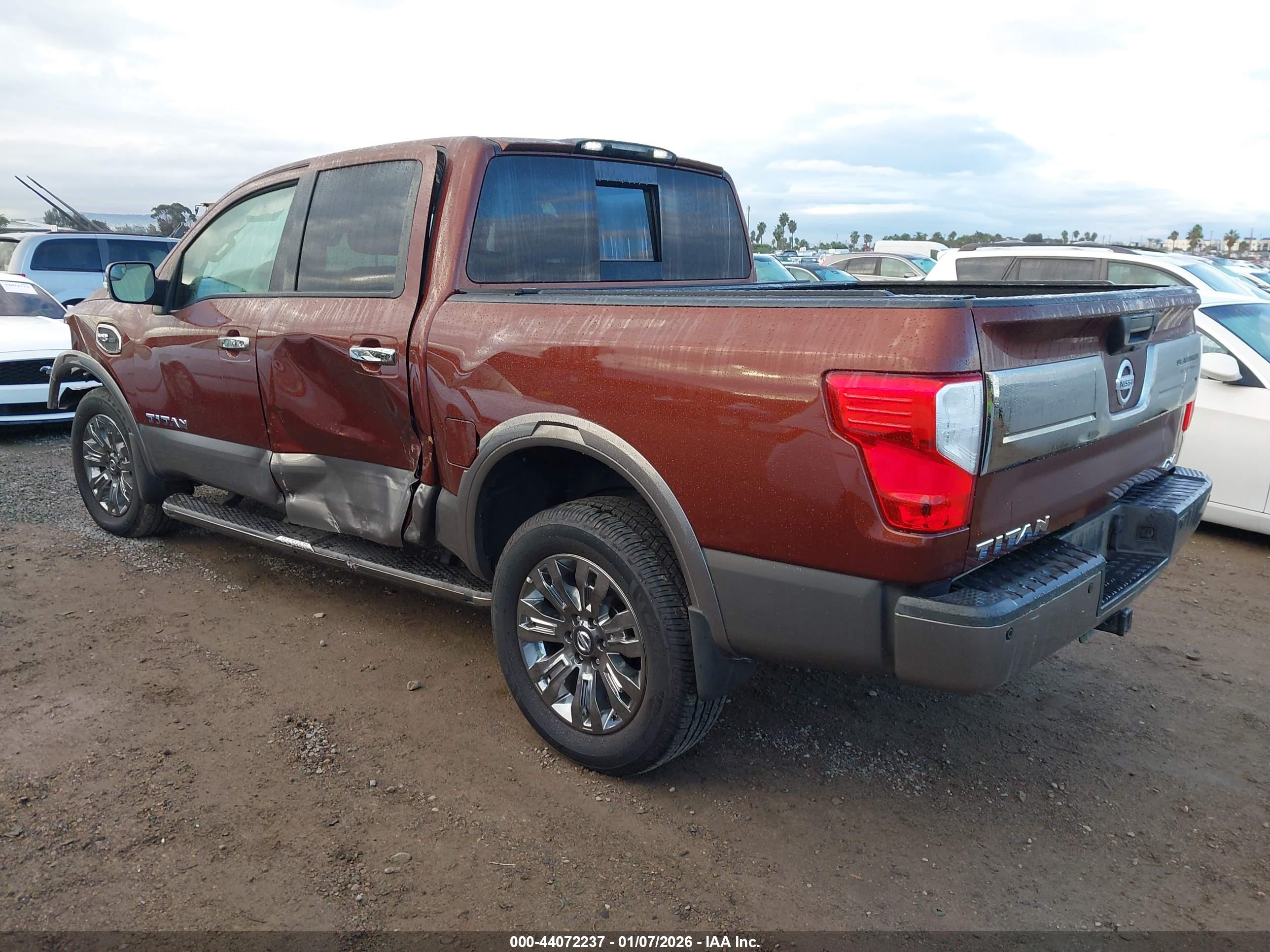 NISSAN TITAN image 3