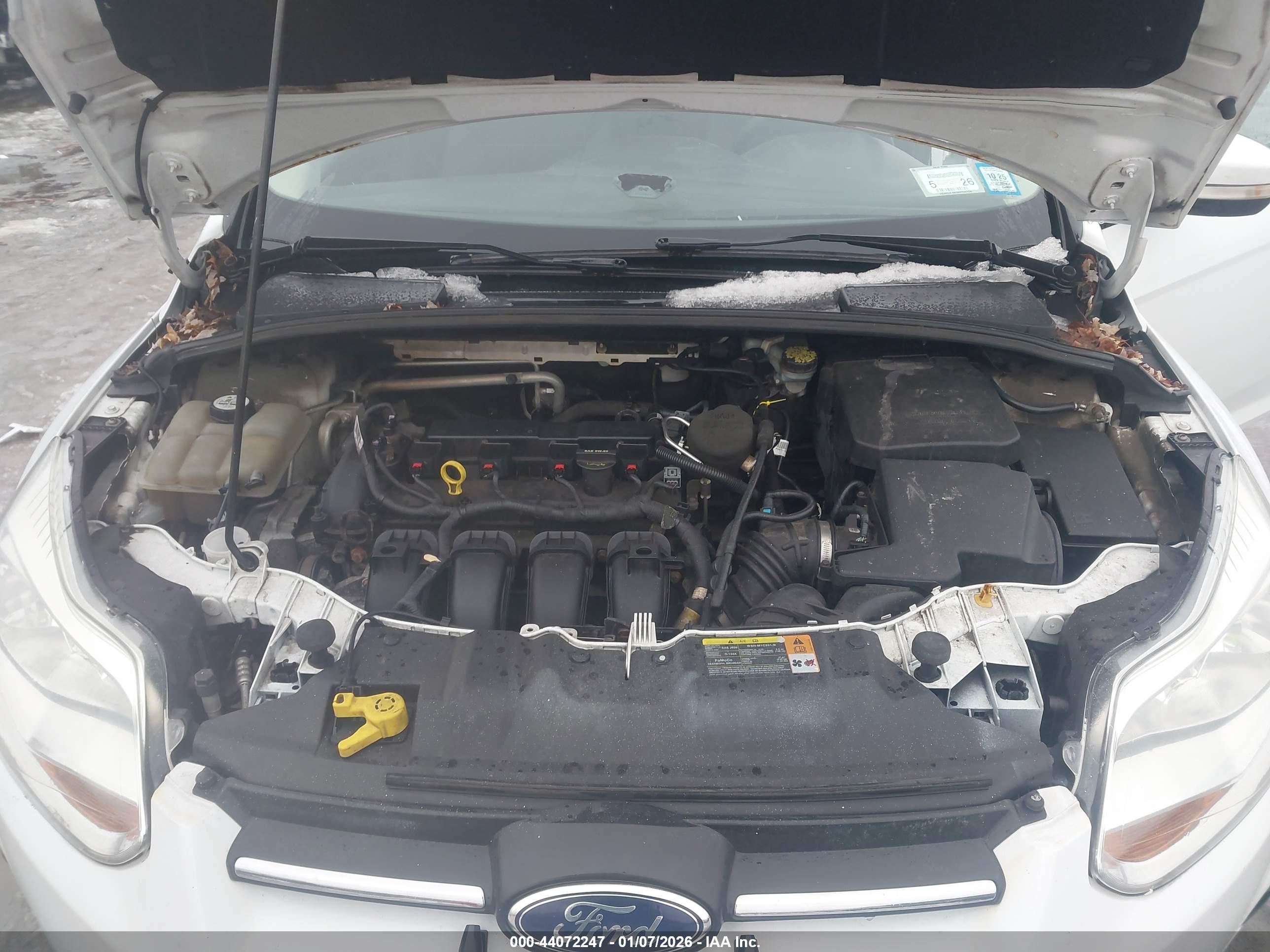FORD FOCUS image 10