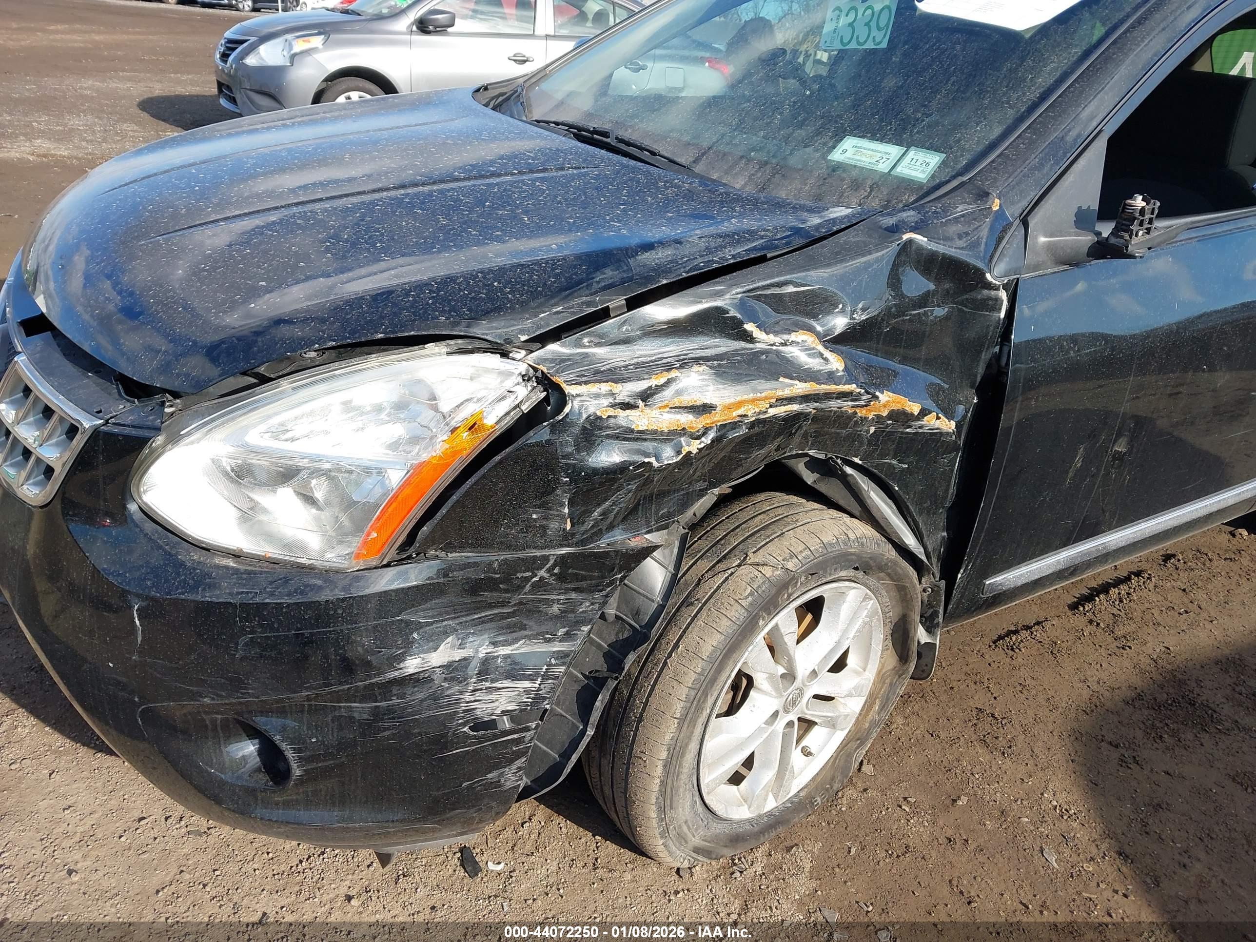 NISSAN ROGUE image 6