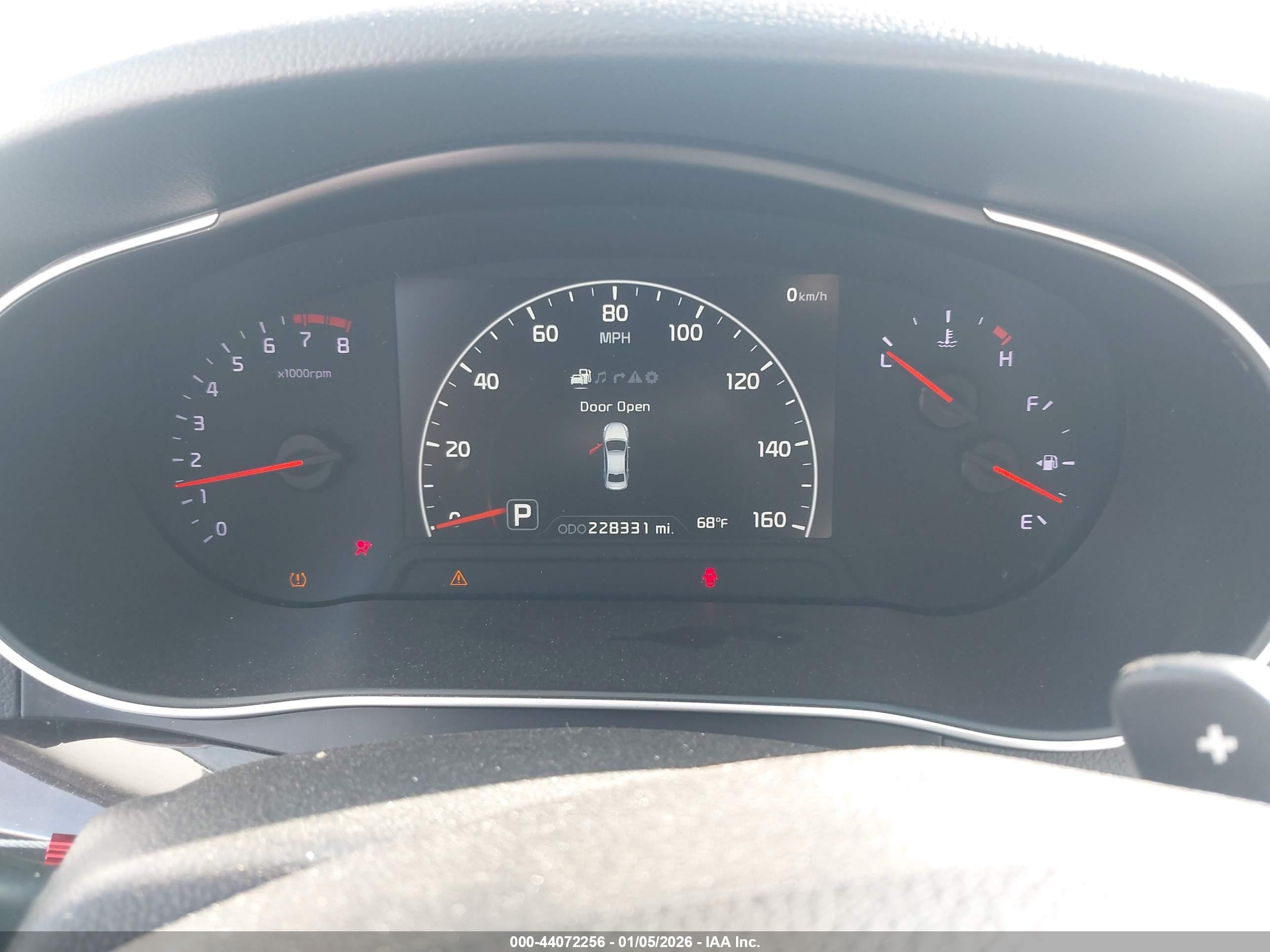 KIA CADENZA image 7