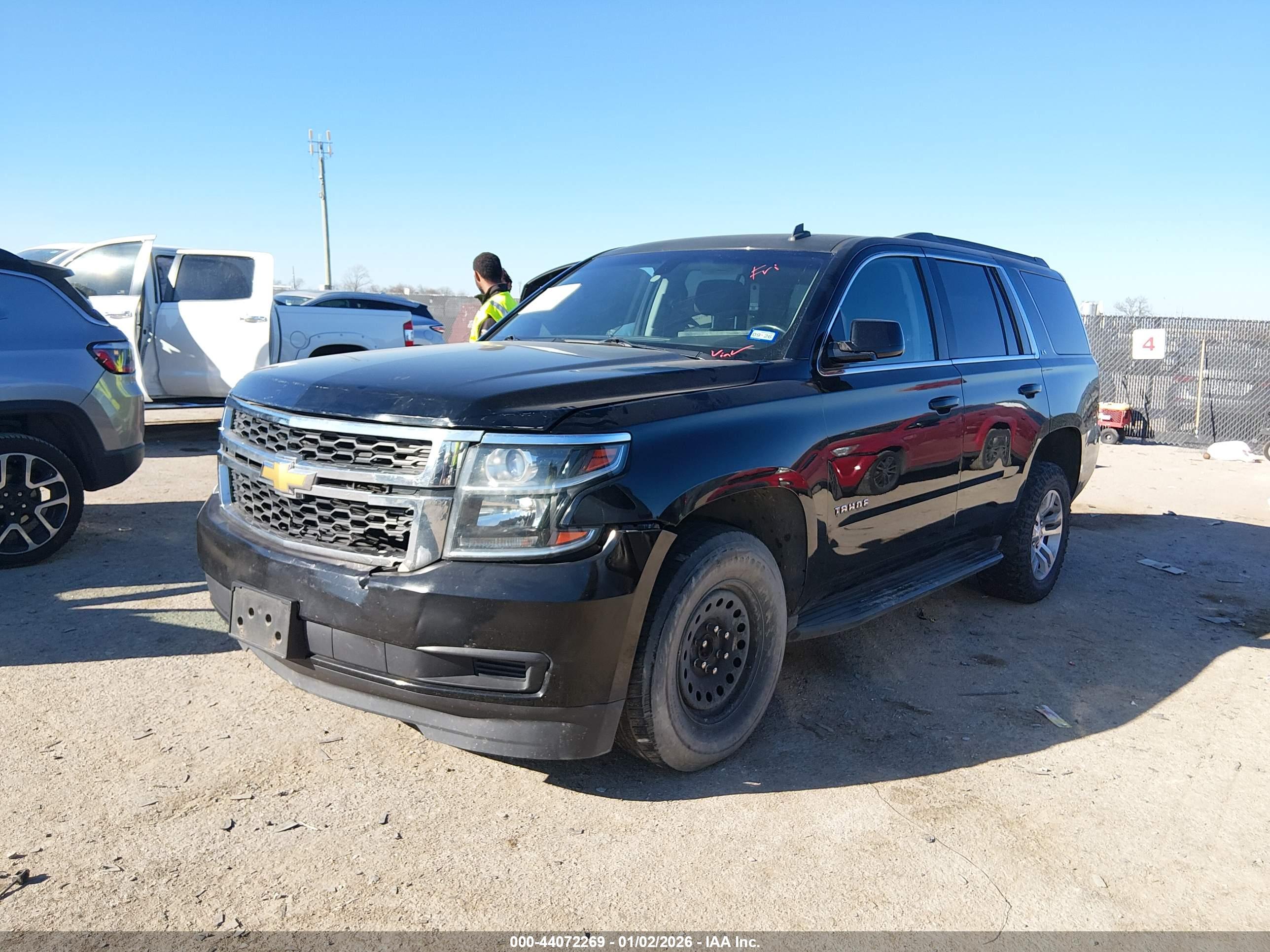 CHEVROLET TAHOE image 2