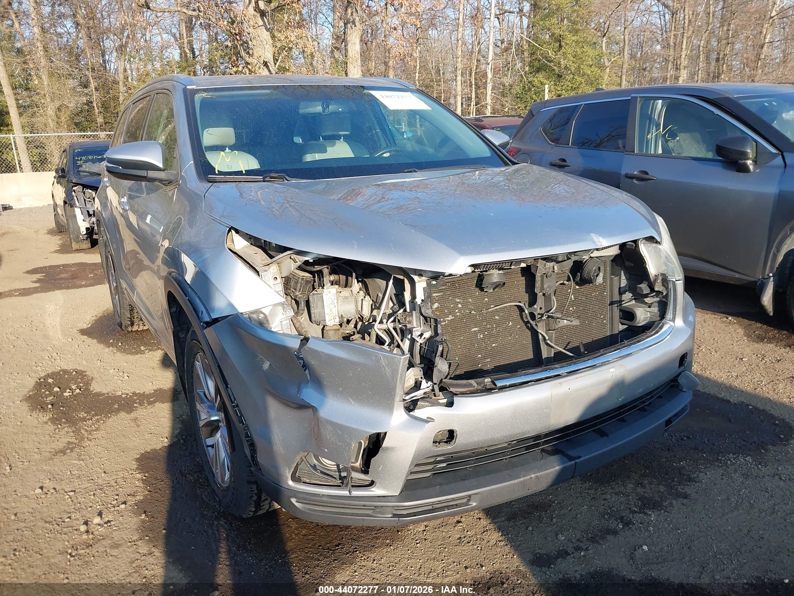 TOYOTA HIGHLANDER image 6