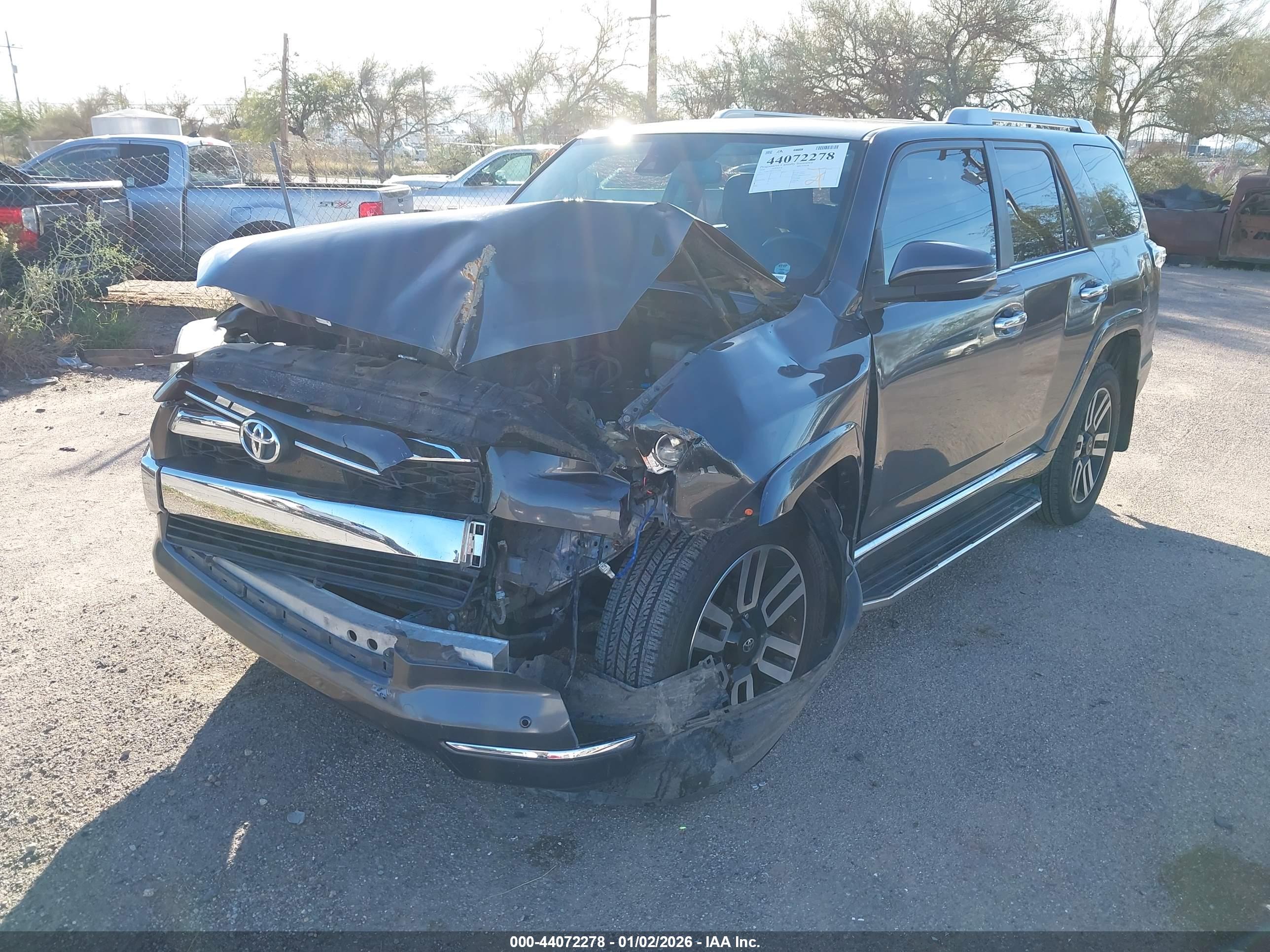 TOYOTA 4RUNNER image 6