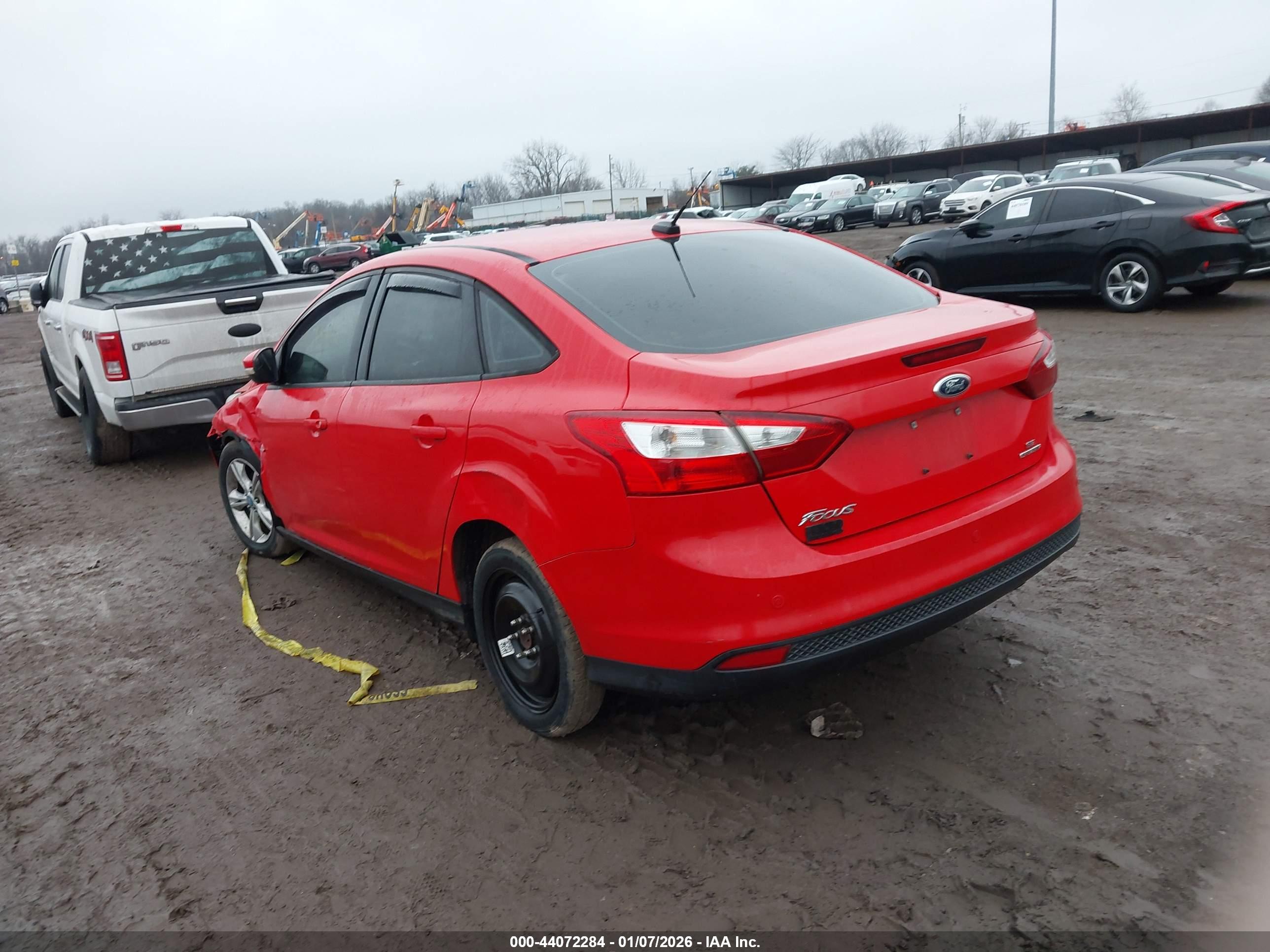 FORD FOCUS image 3