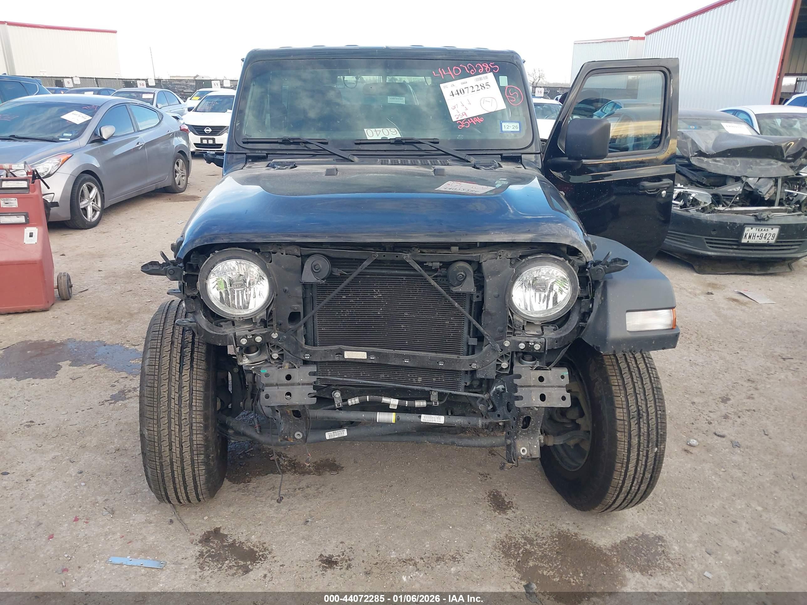 JEEP WRANGLER image 6