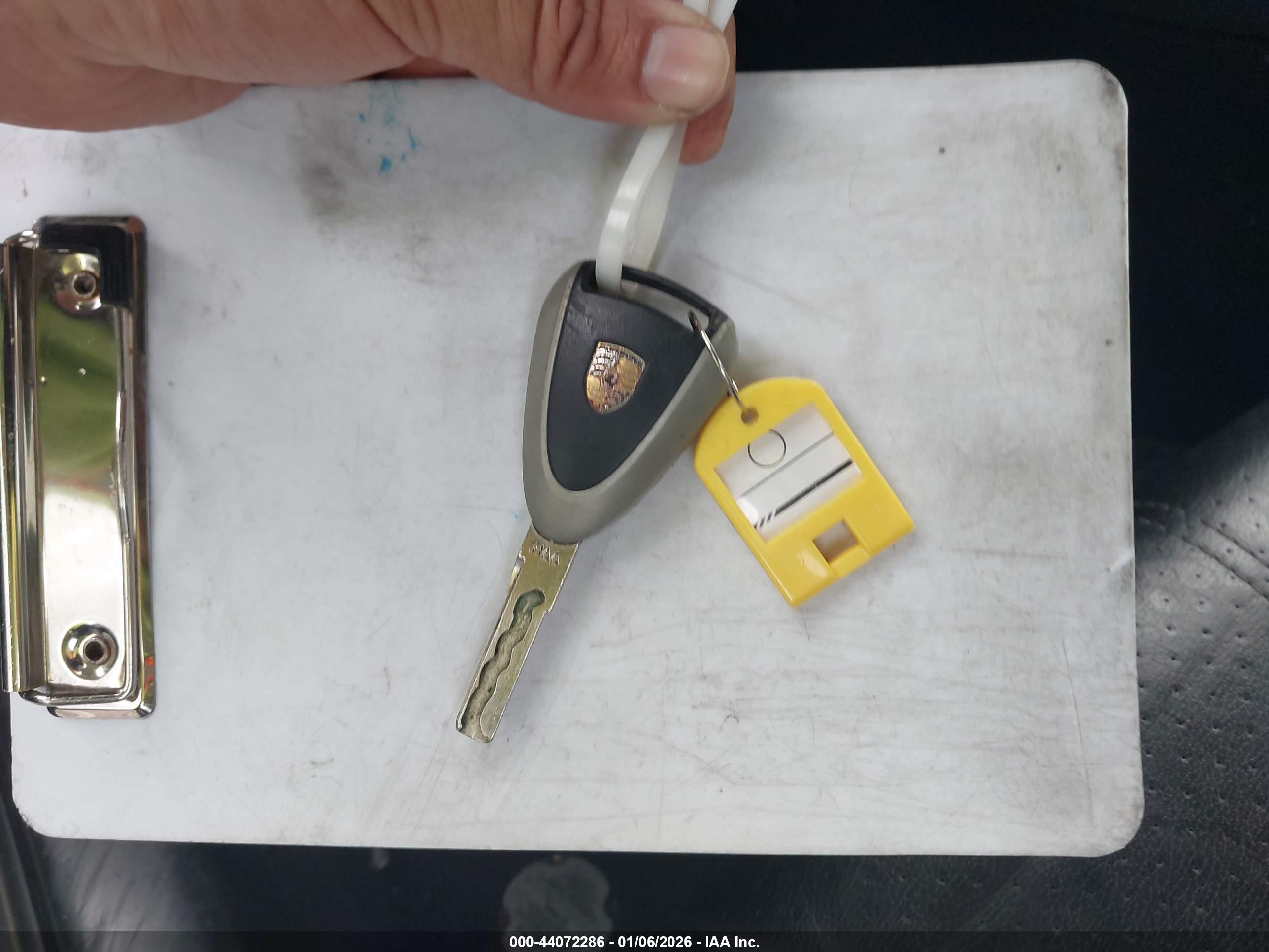PORSCHE 911 image 11