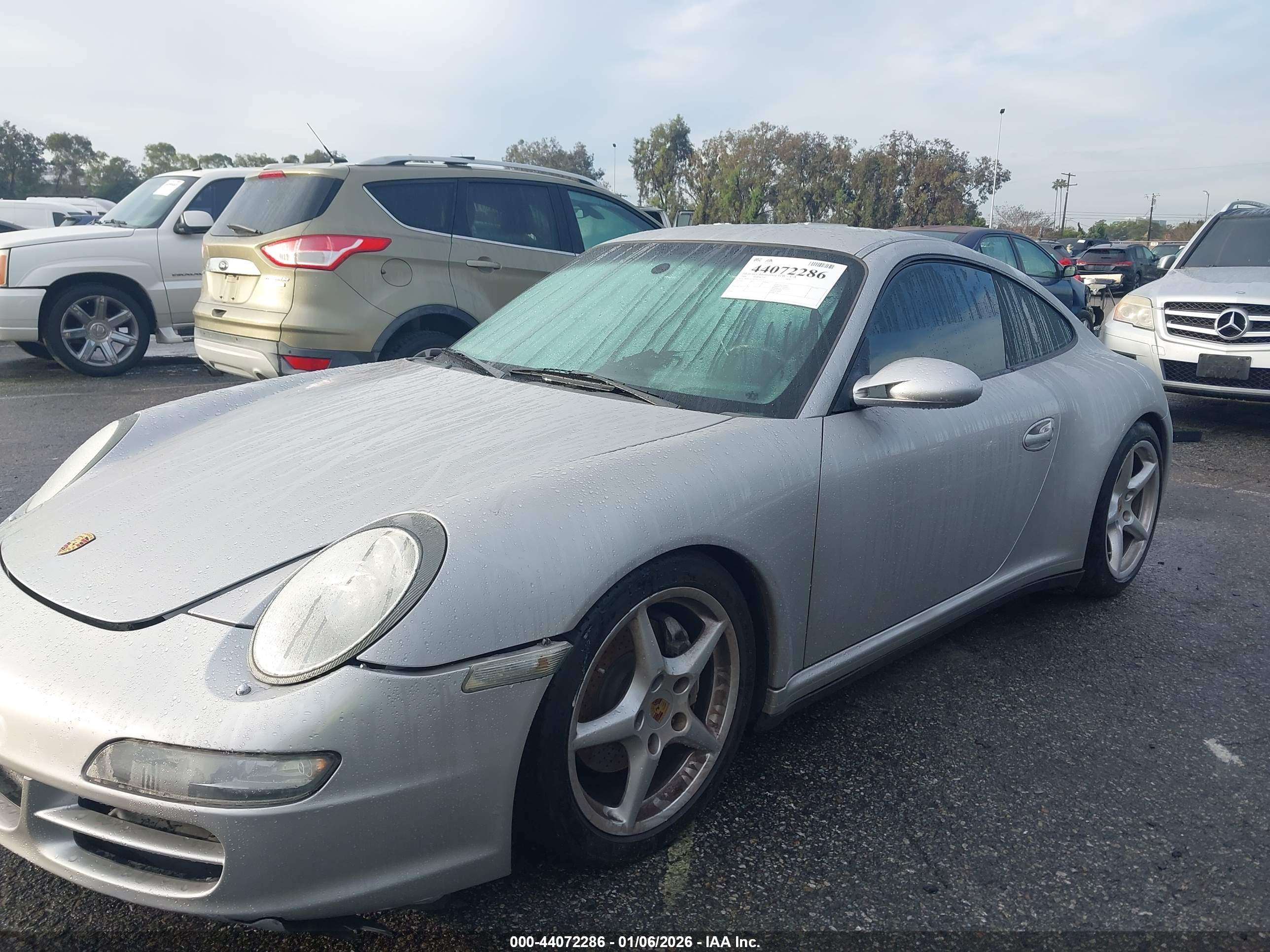 PORSCHE 911 image 6