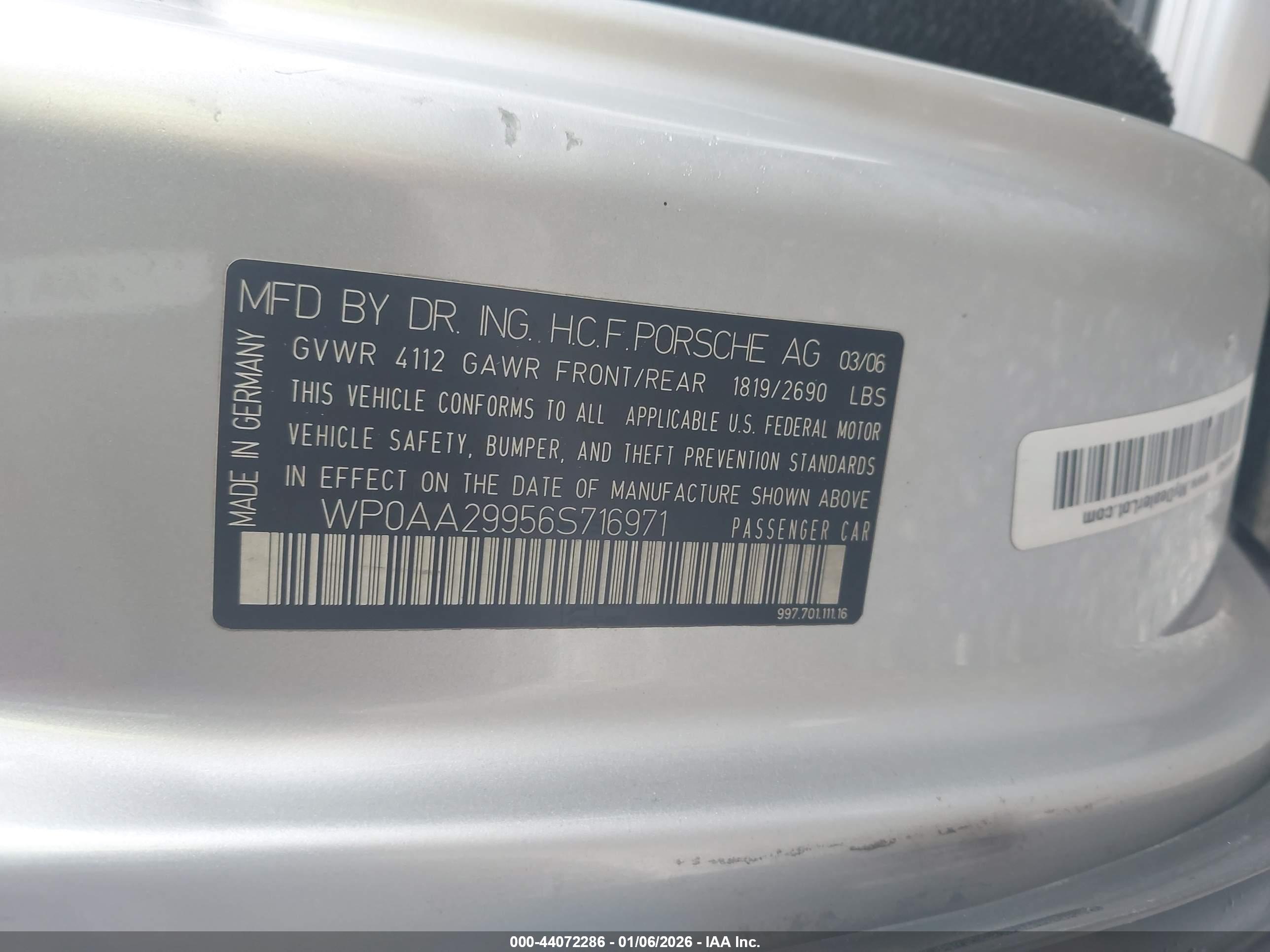 PORSCHE 911 image 9