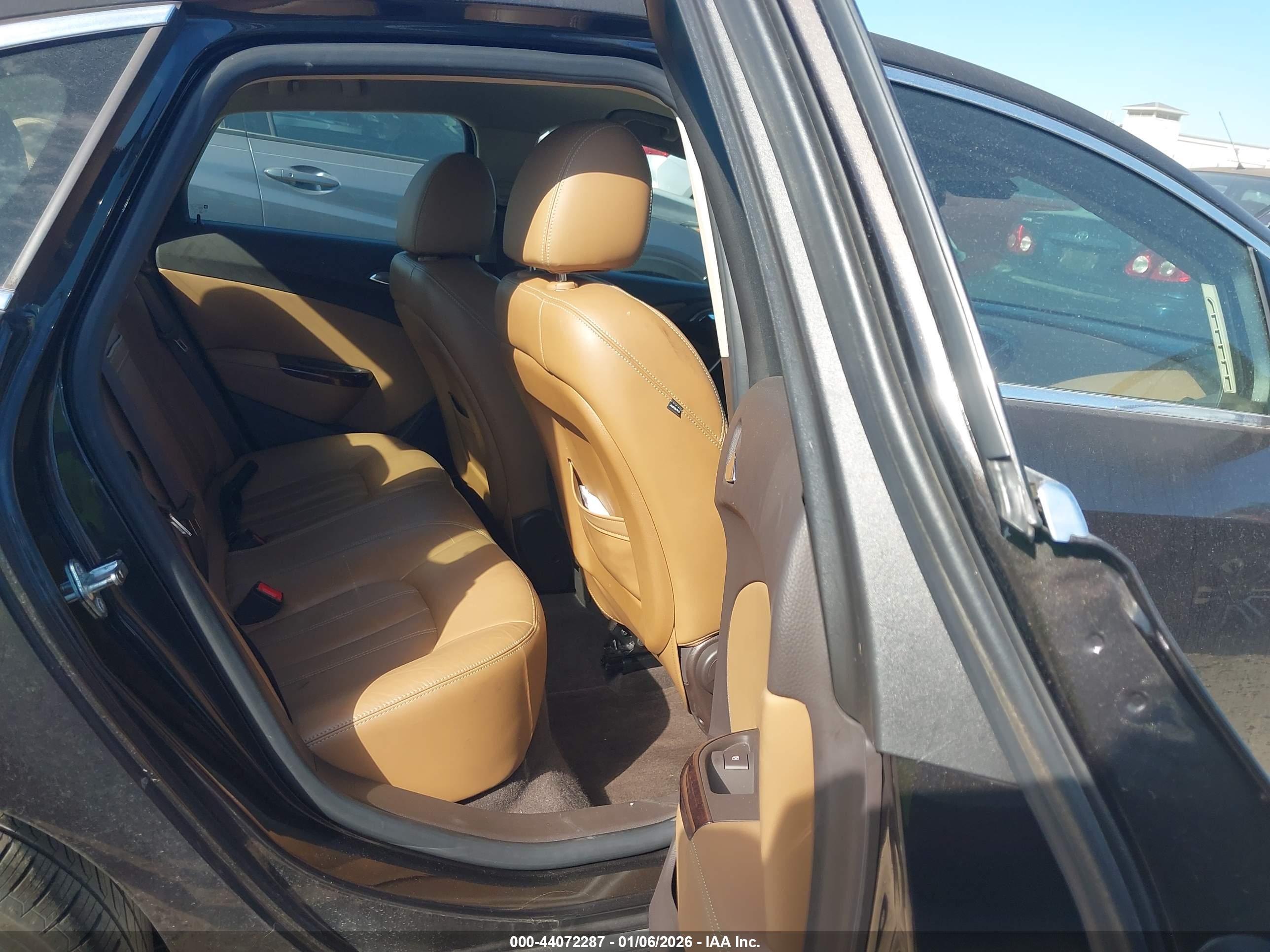 BUICK VERANO image 8