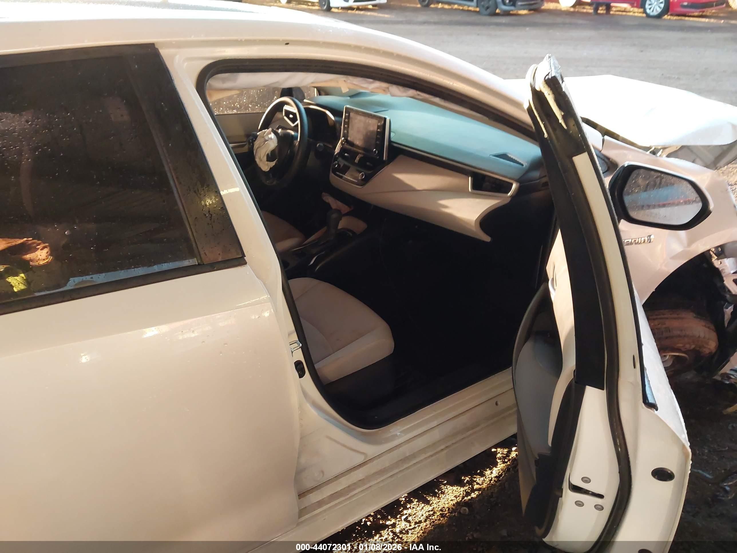 TOYOTA COROLLA image 5