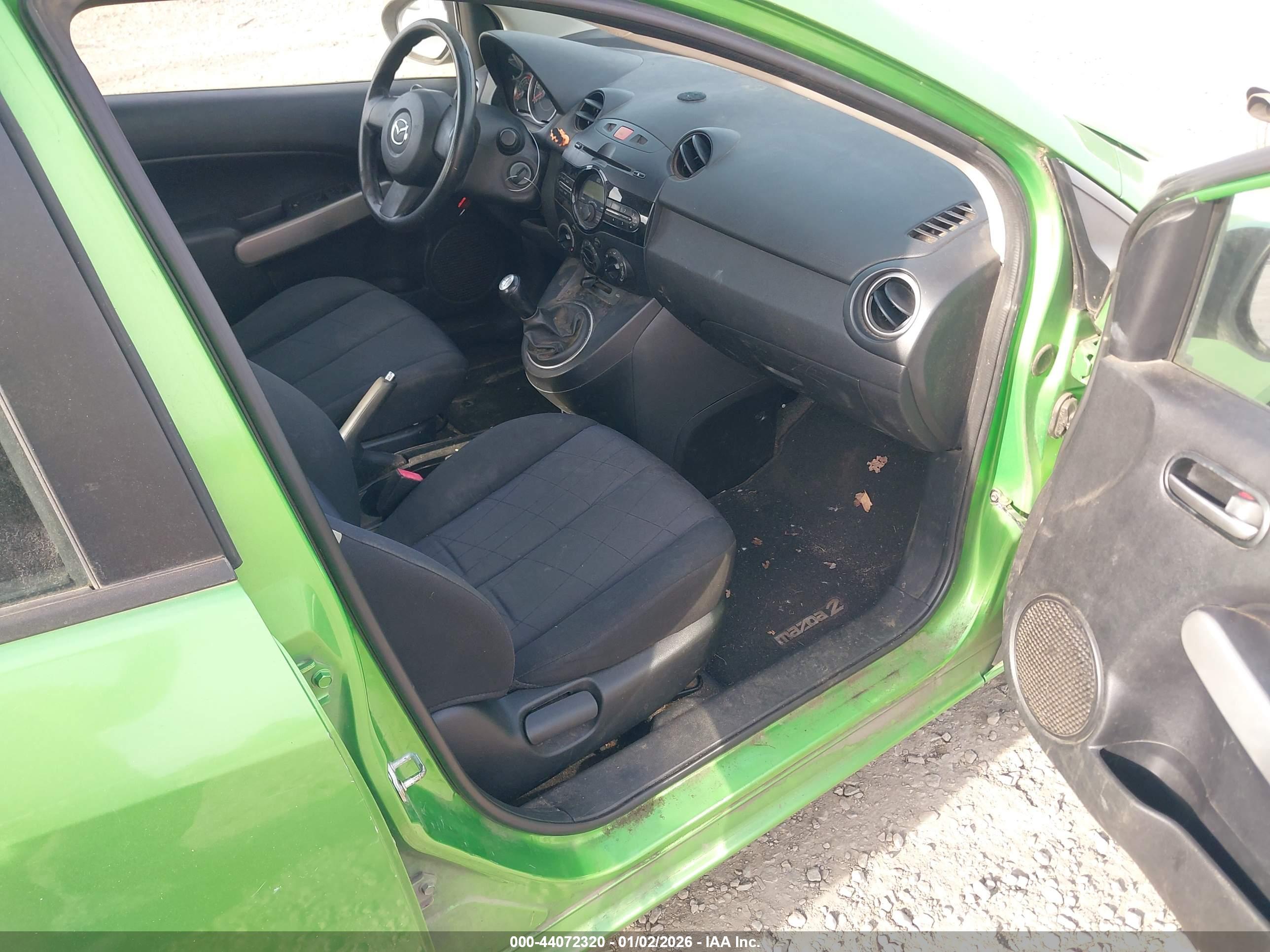 MAZDA MAZDA2 image 5