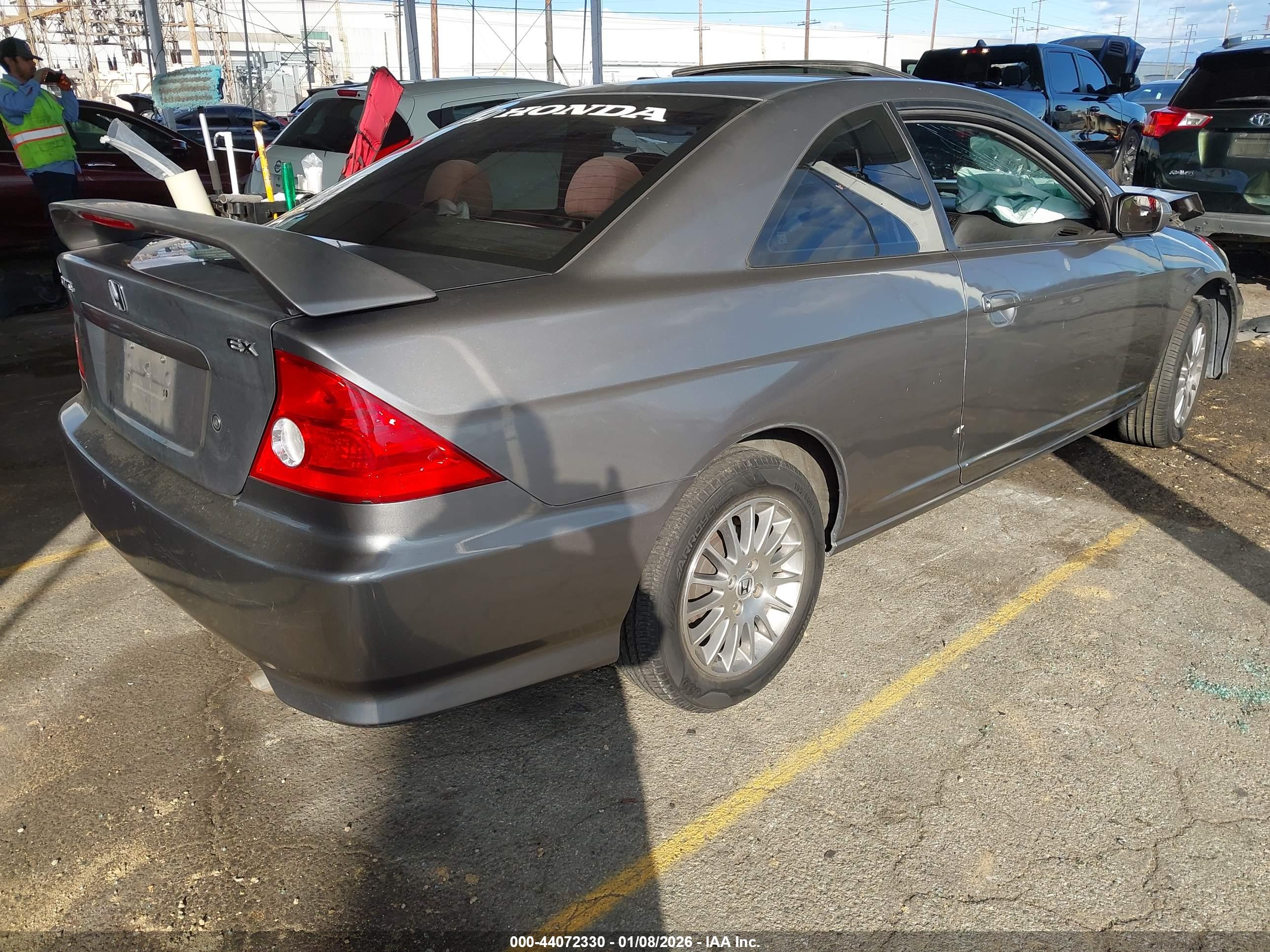 HONDA CIVIC image 4