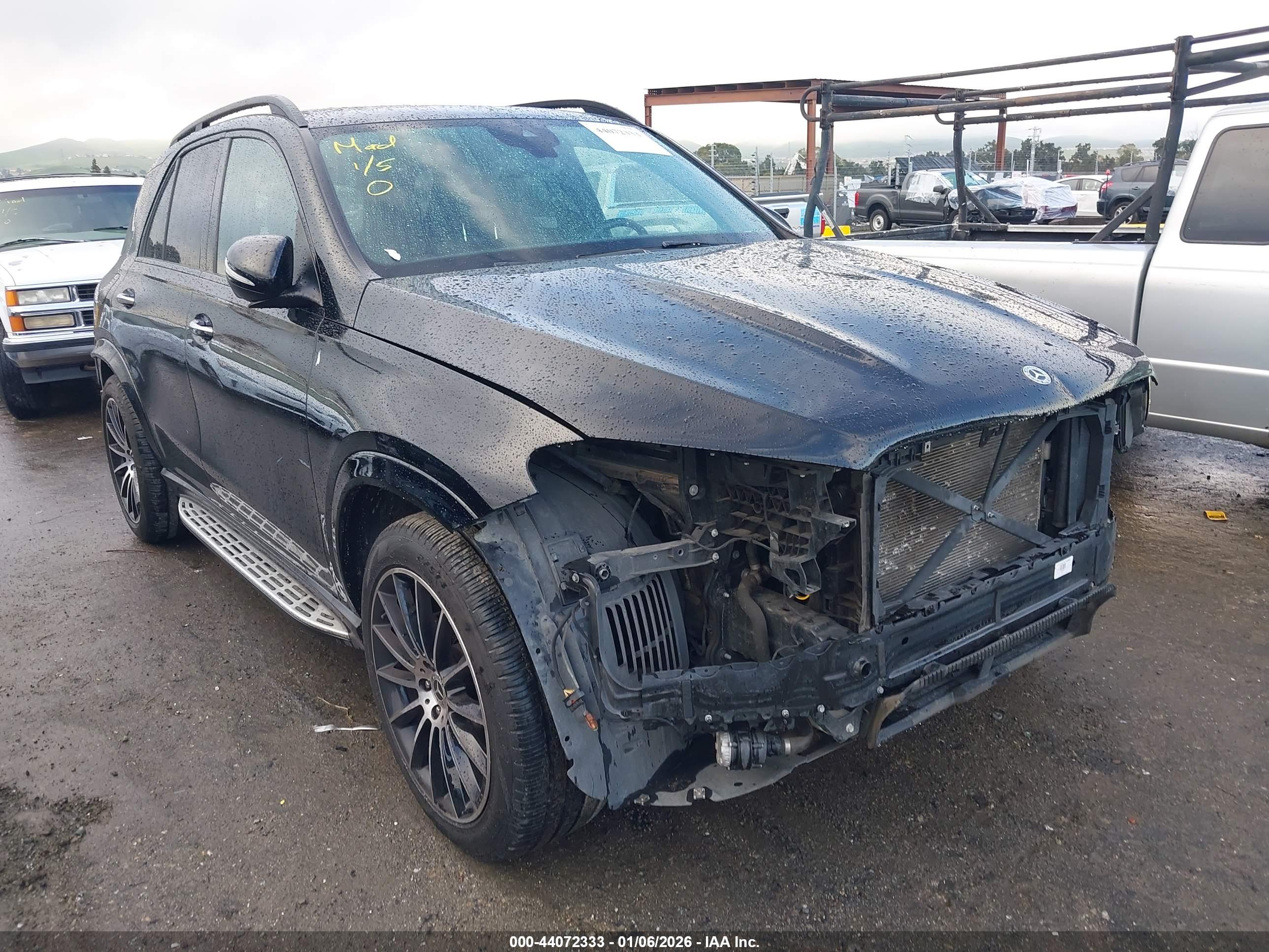 MERCEDES-BENZ GLE image 6