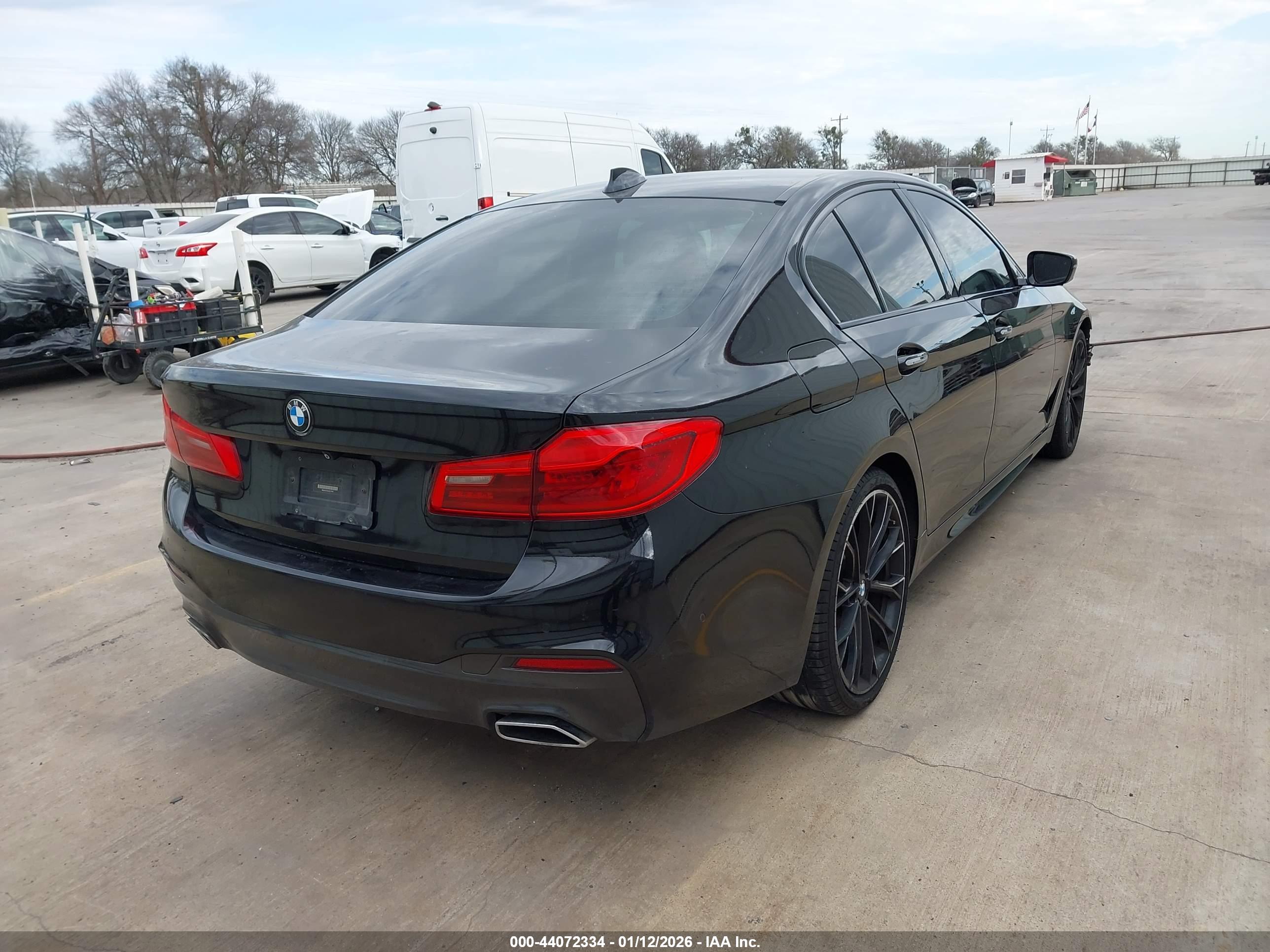BMW 540I image 4