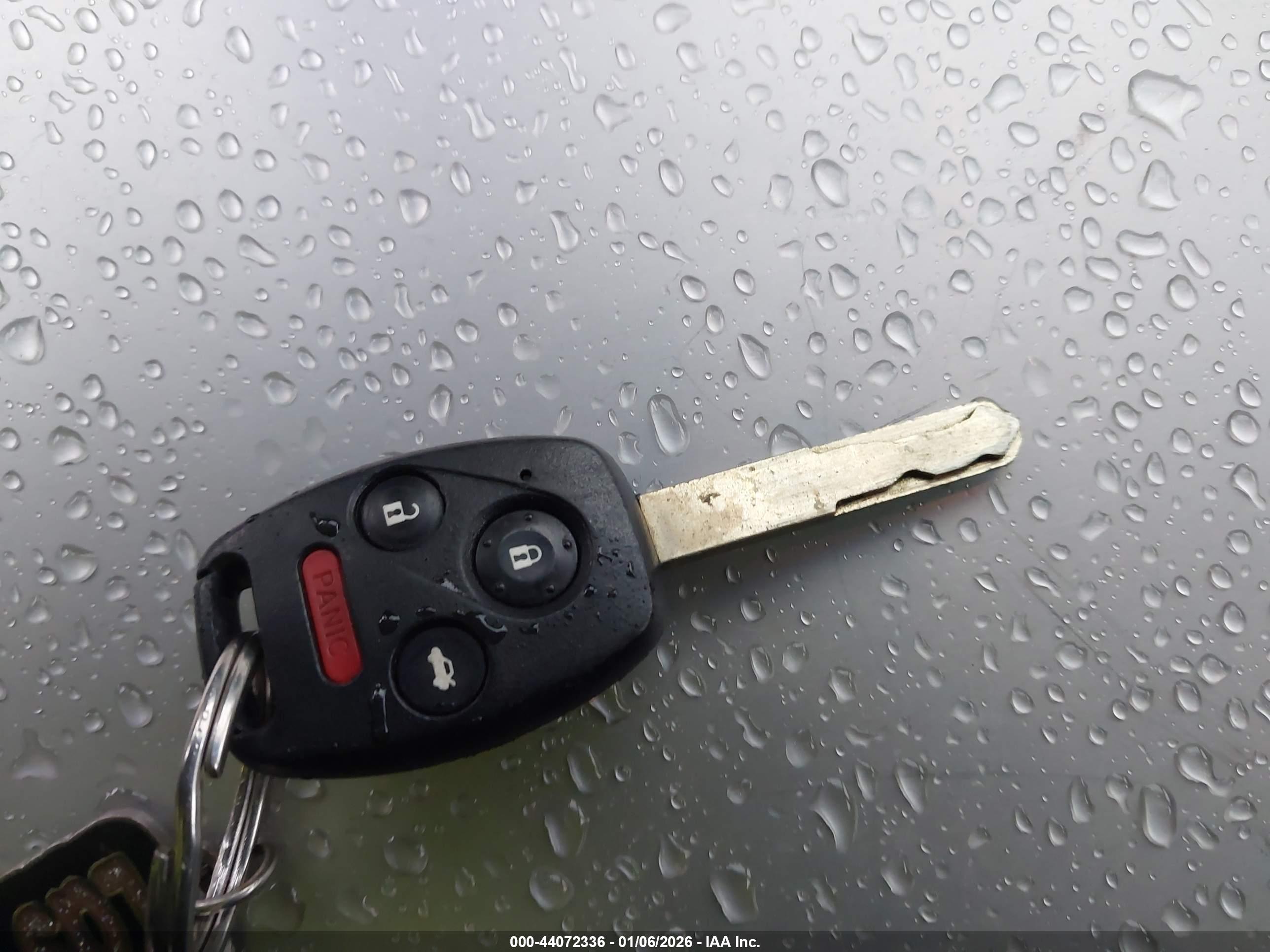 HONDA ACCORD image 11