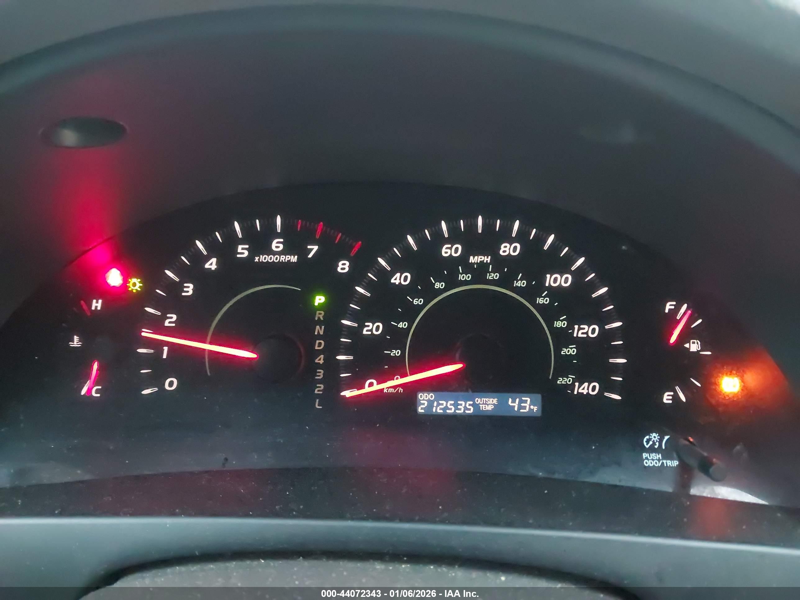 TOYOTA CAMRY image 7