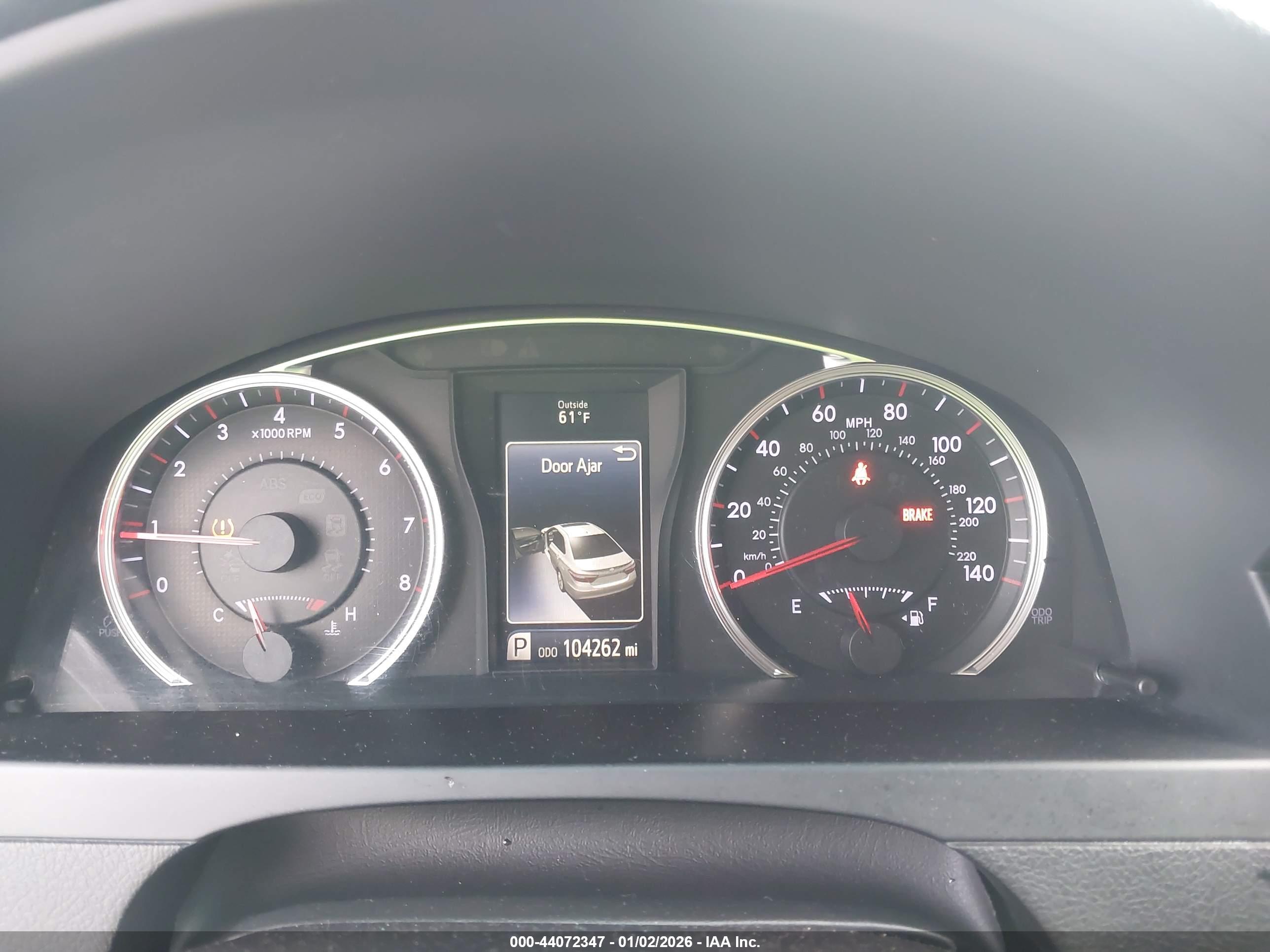 TOYOTA CAMRY image 7