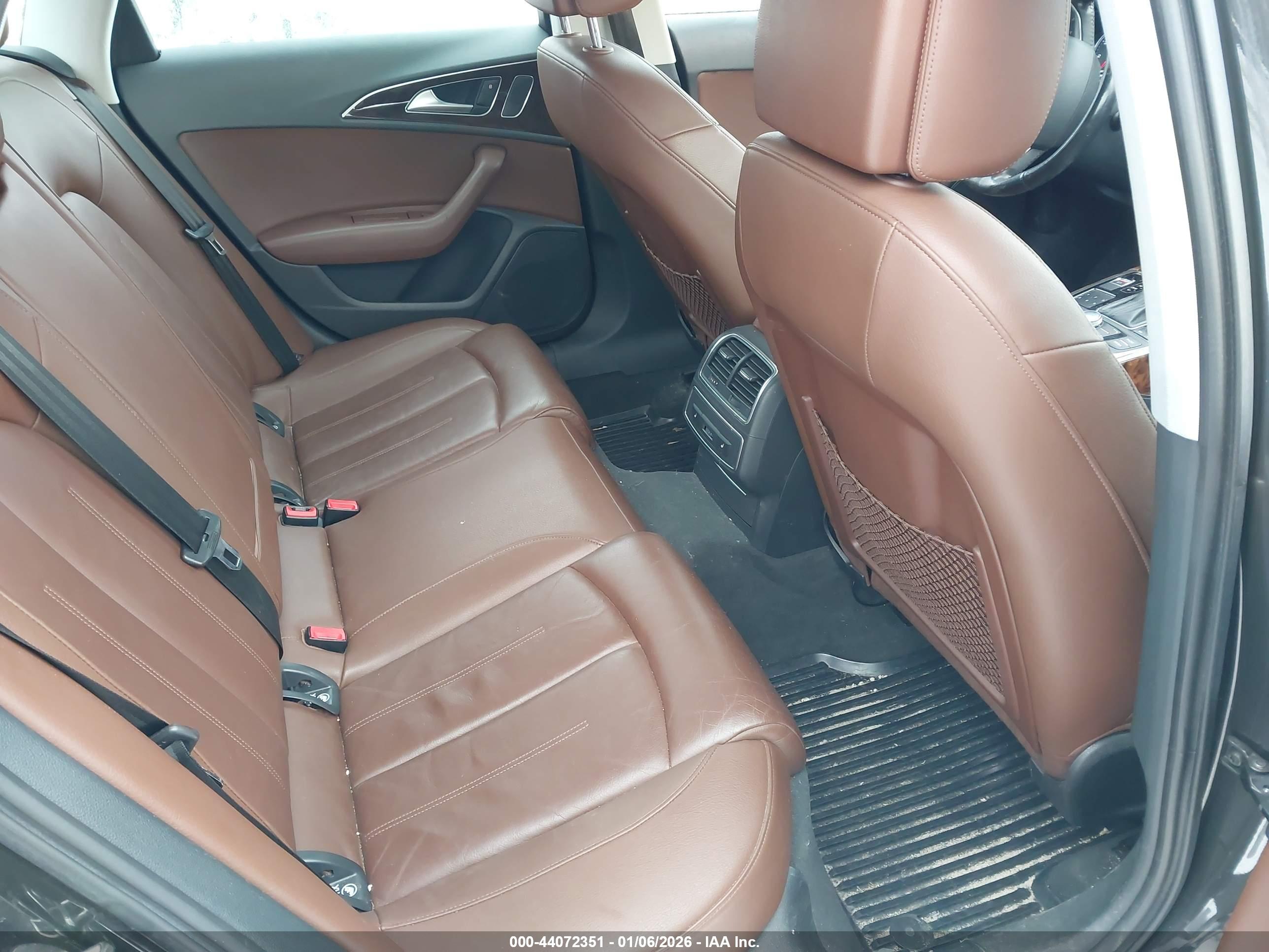 AUDI A6 image 8