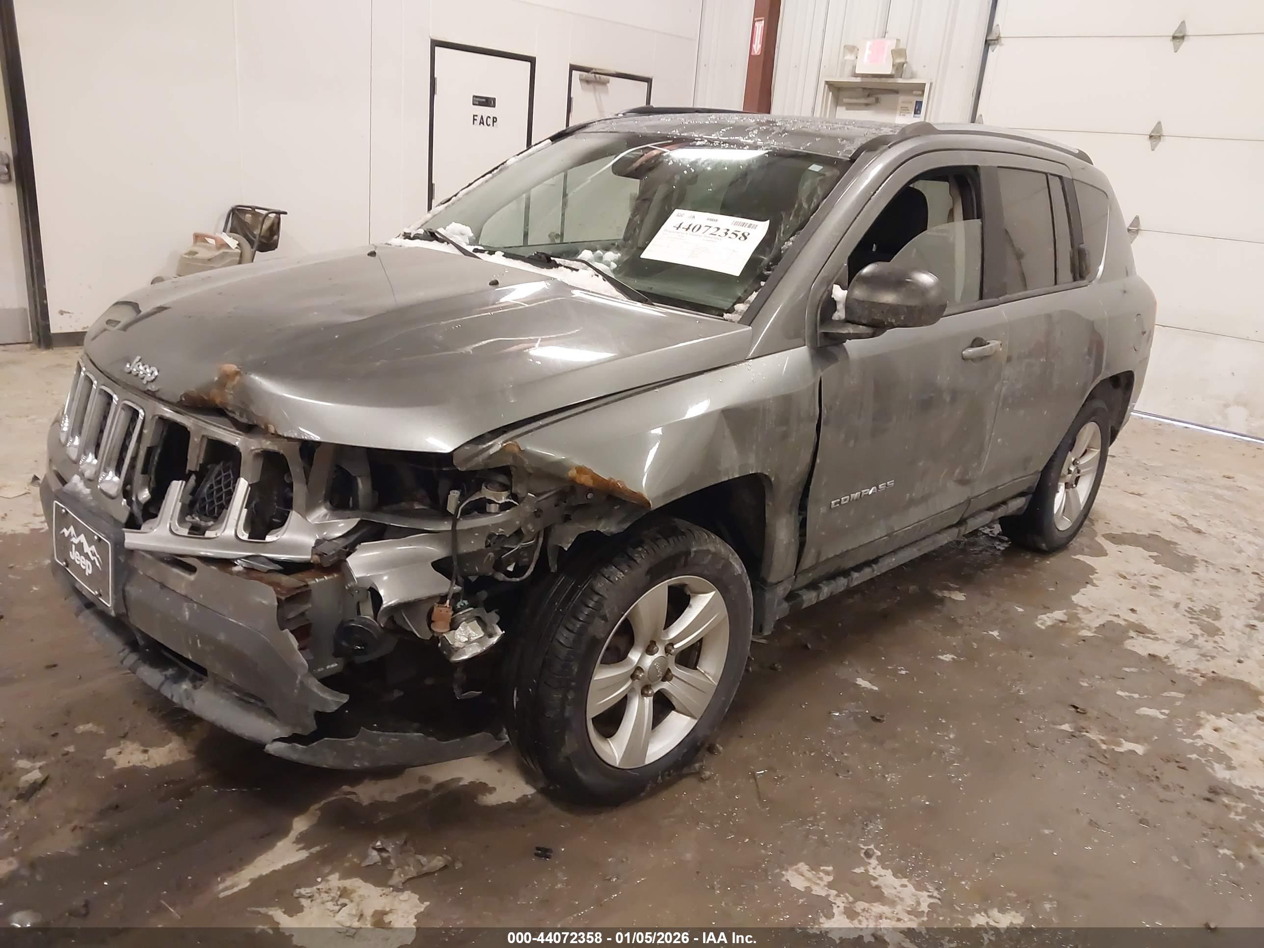 JEEP COMPASS image 2