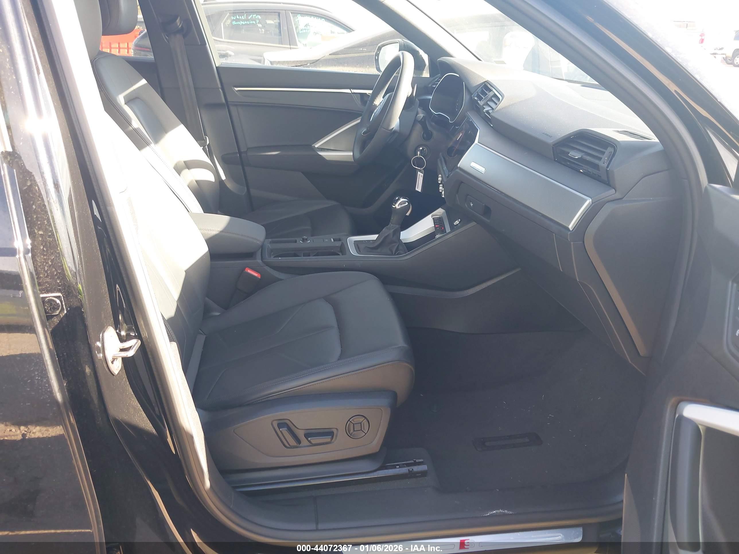 AUDI Q3 image 5