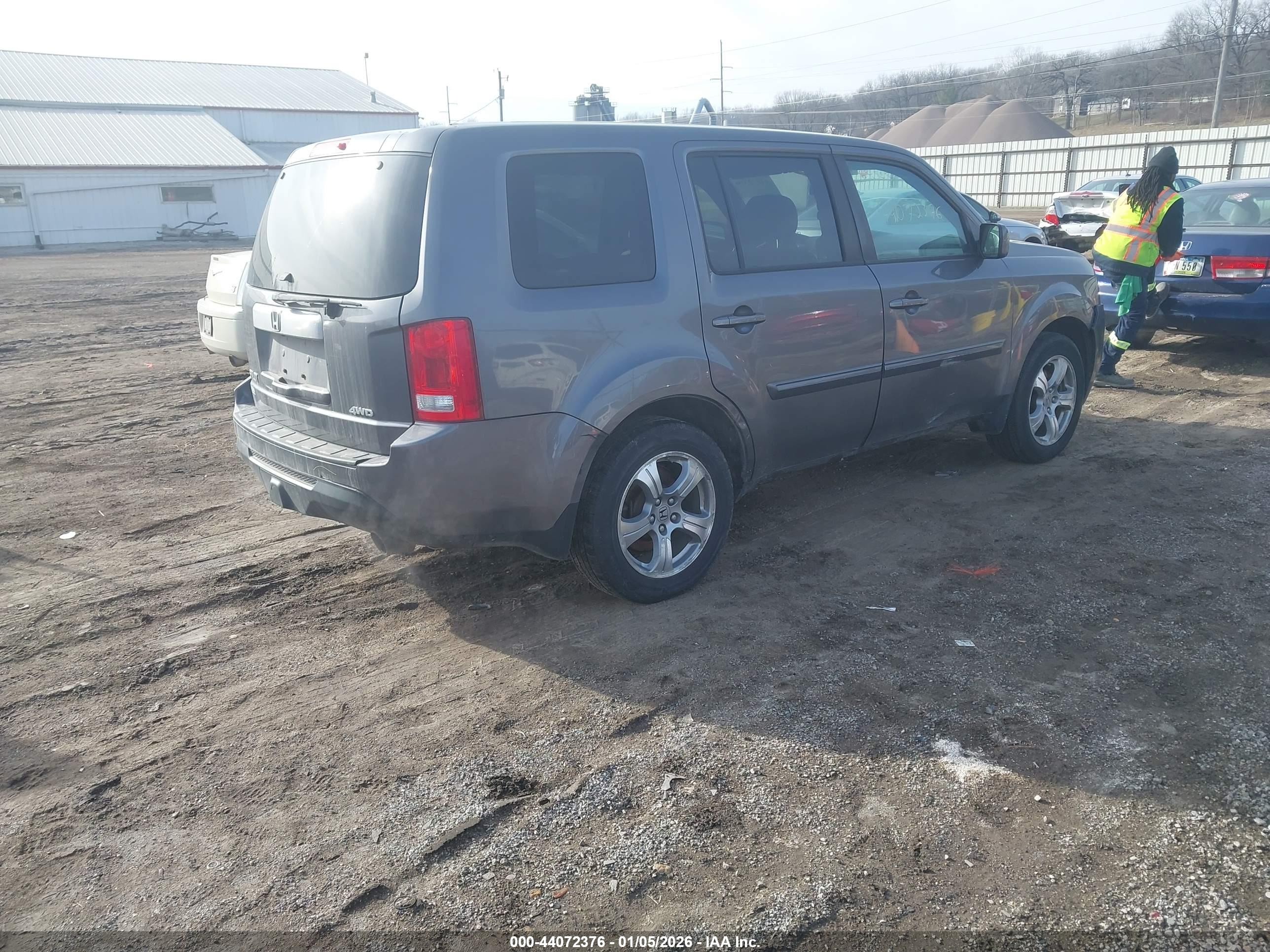 HONDA PILOT image 4