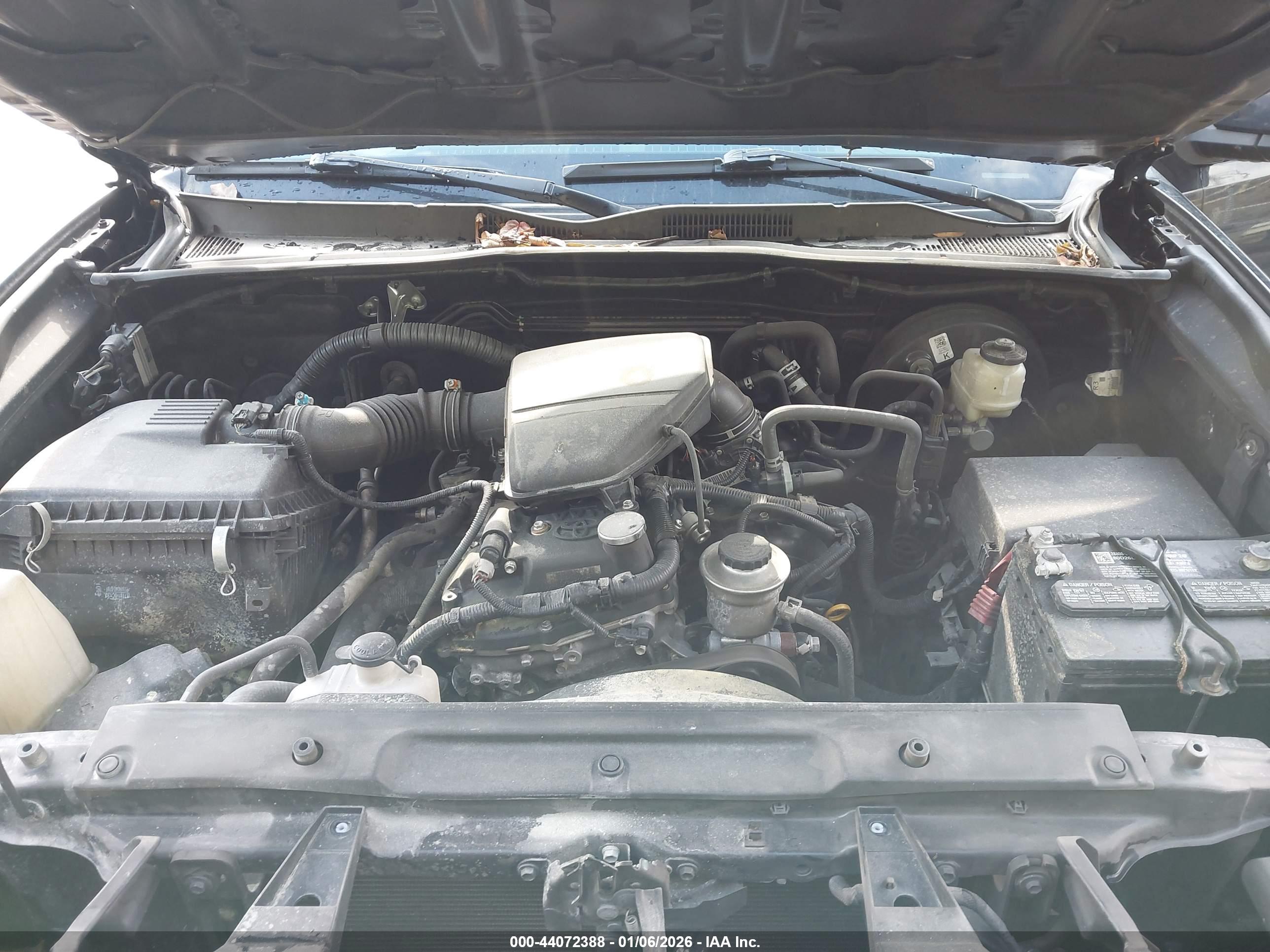 TOYOTA TACOMA image 10