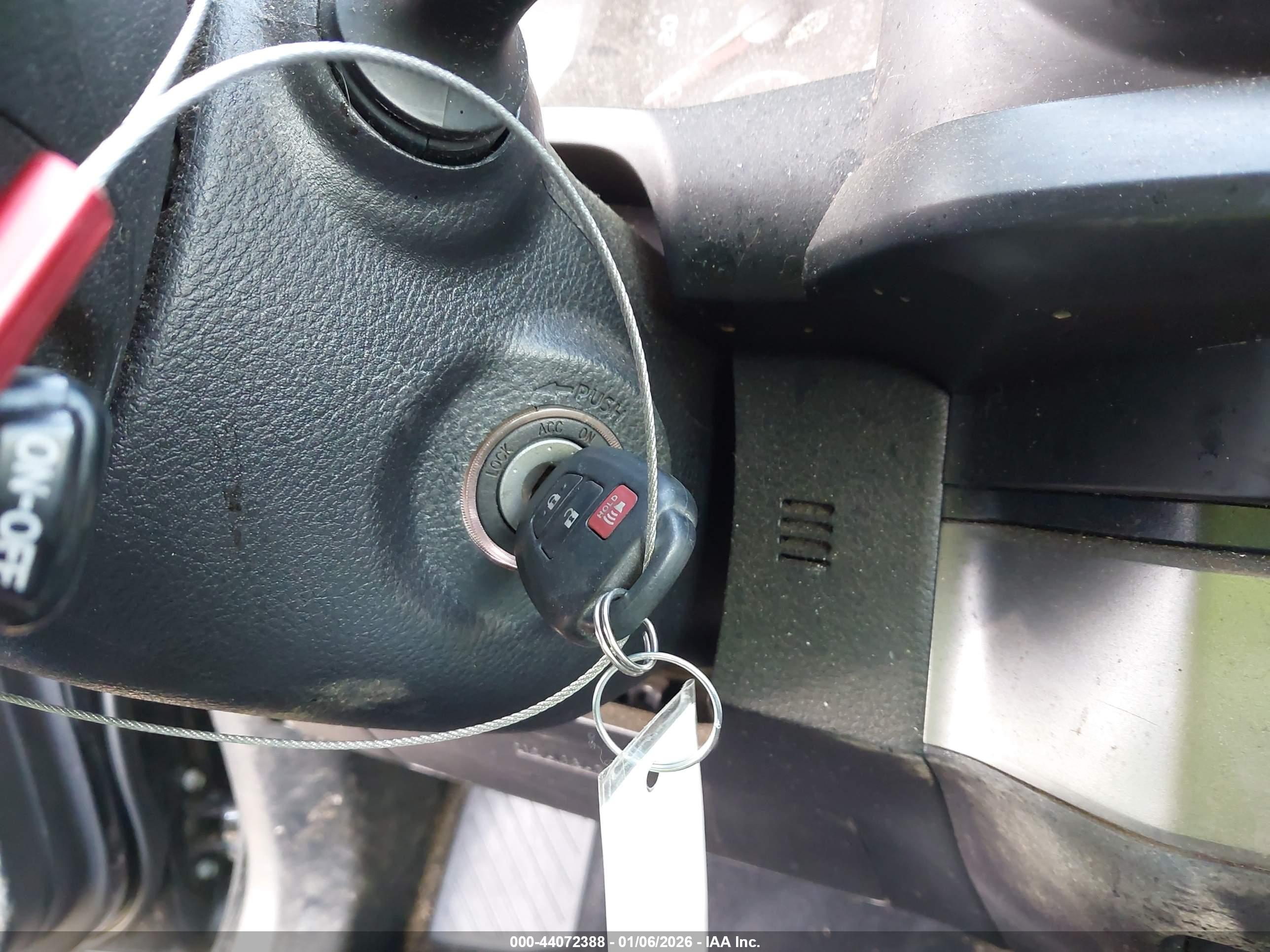 TOYOTA TACOMA image 11