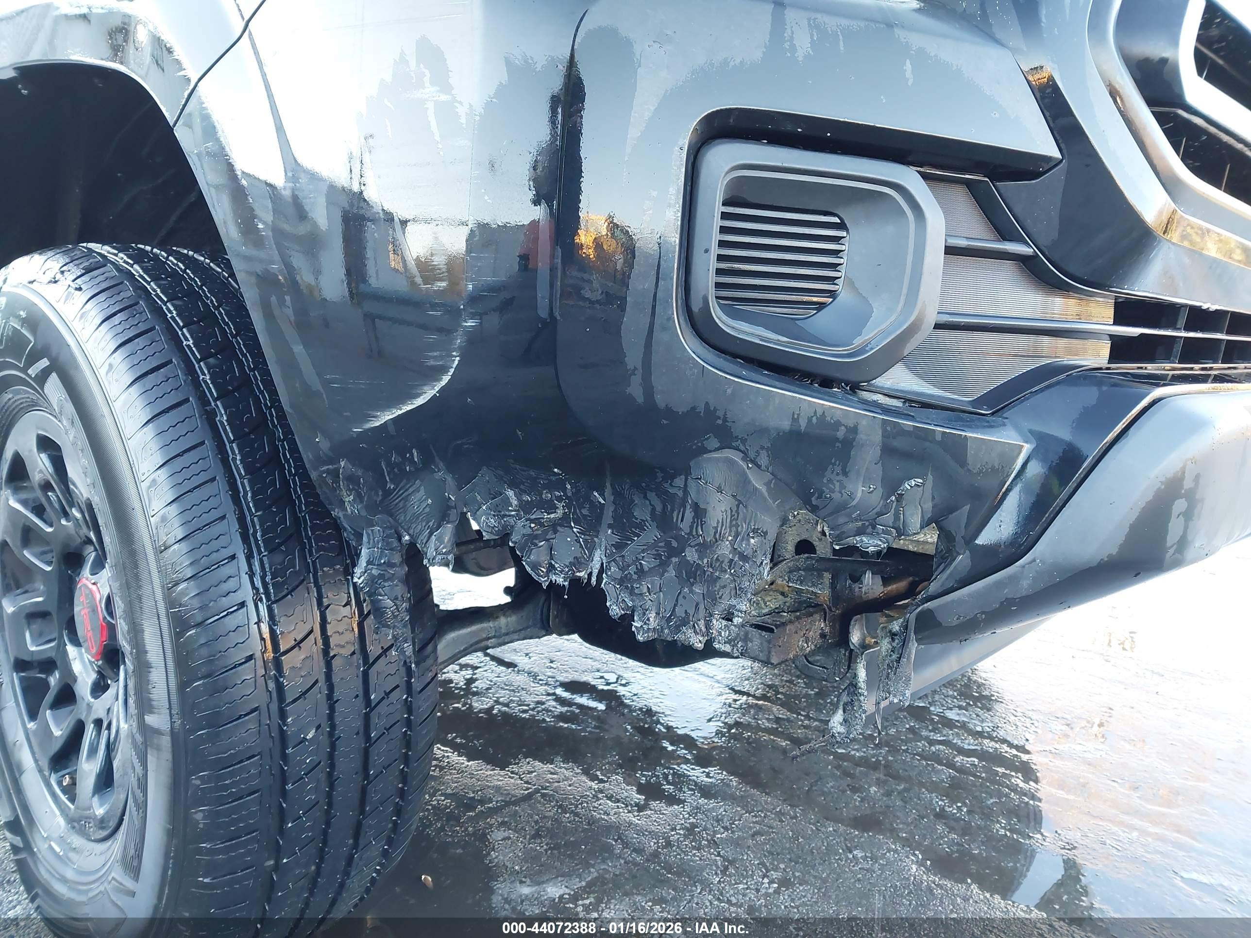 TOYOTA TACOMA image 6
