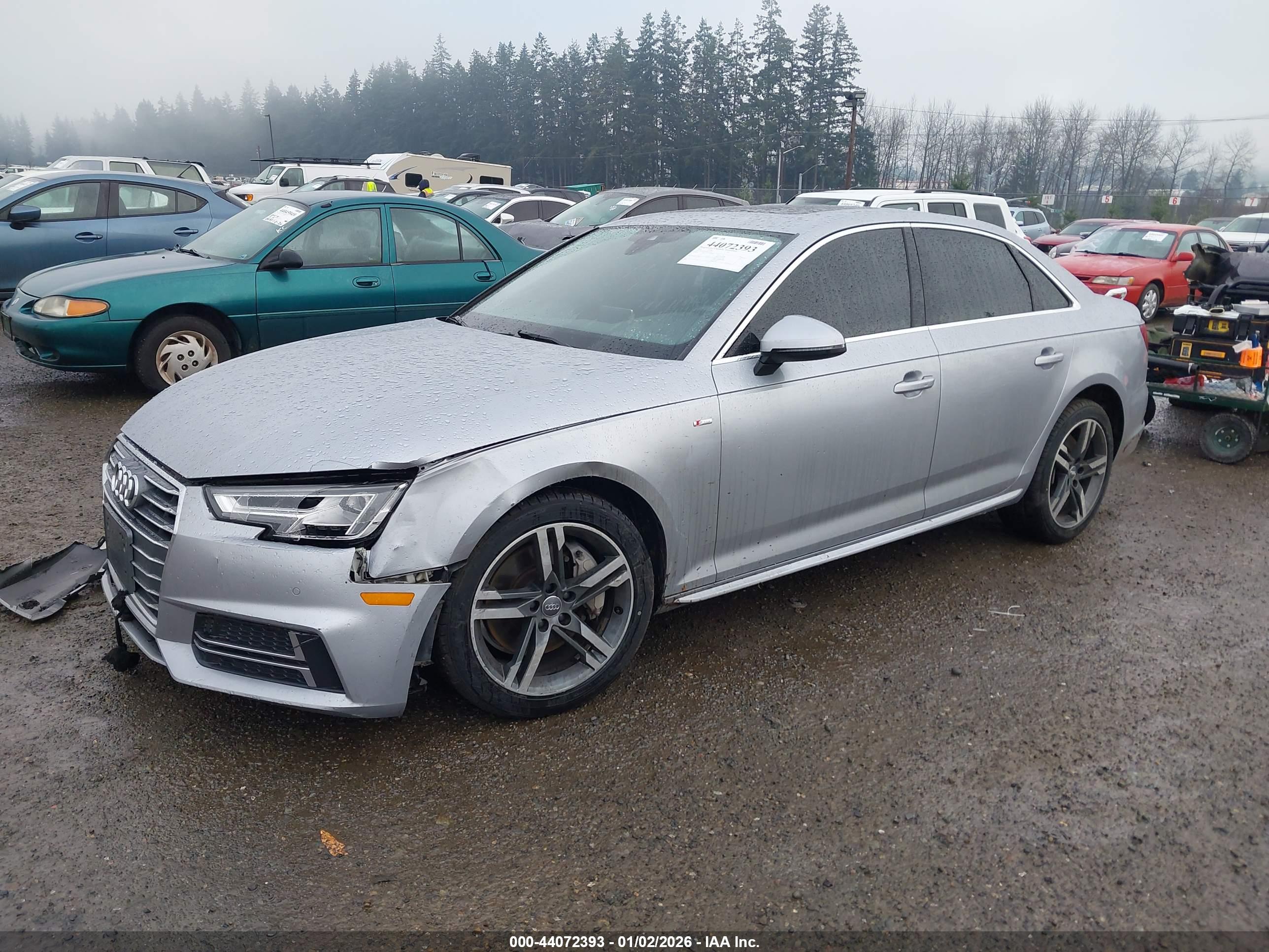 AUDI A4 image 2