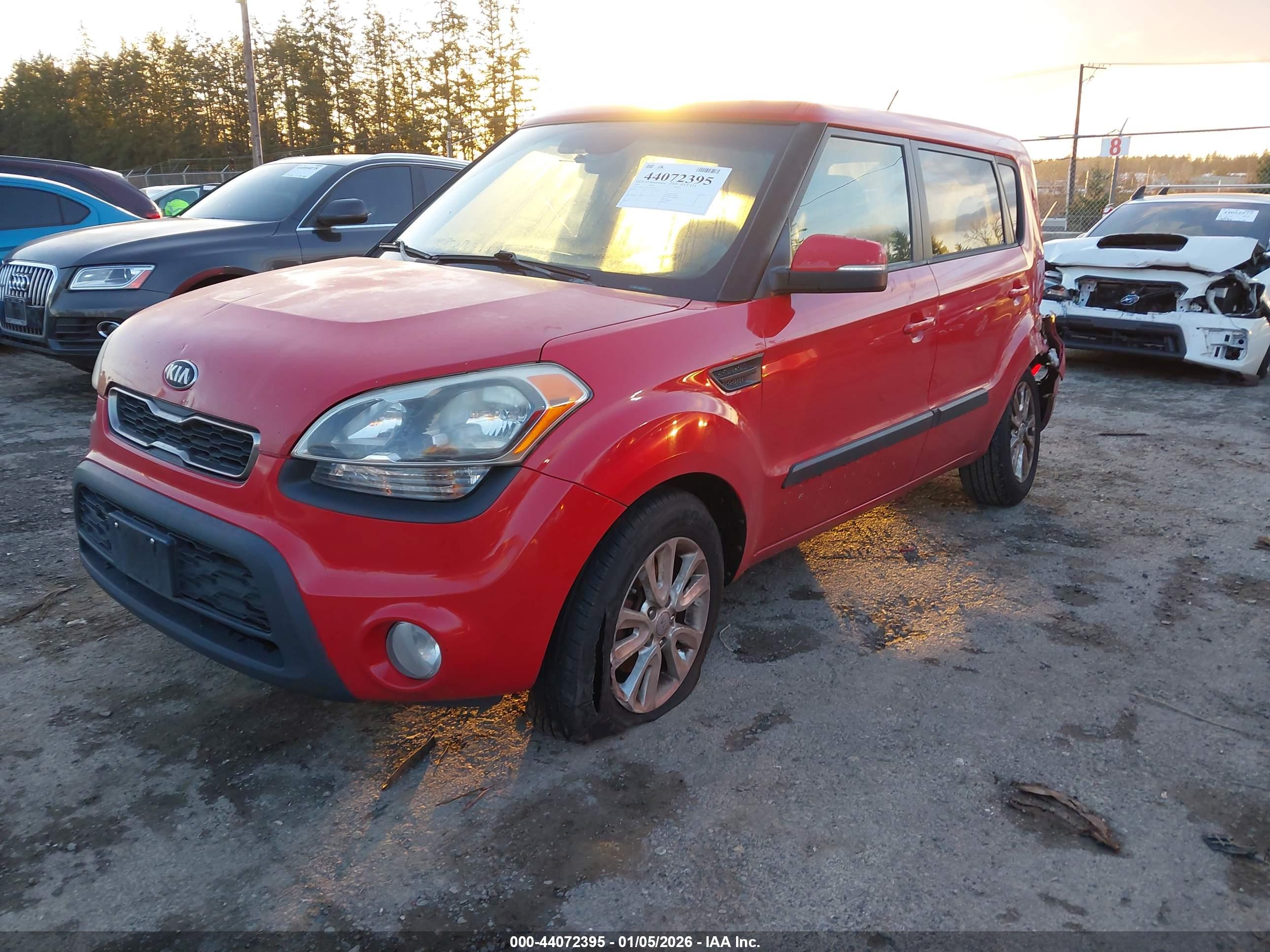 KIA SOUL image 2