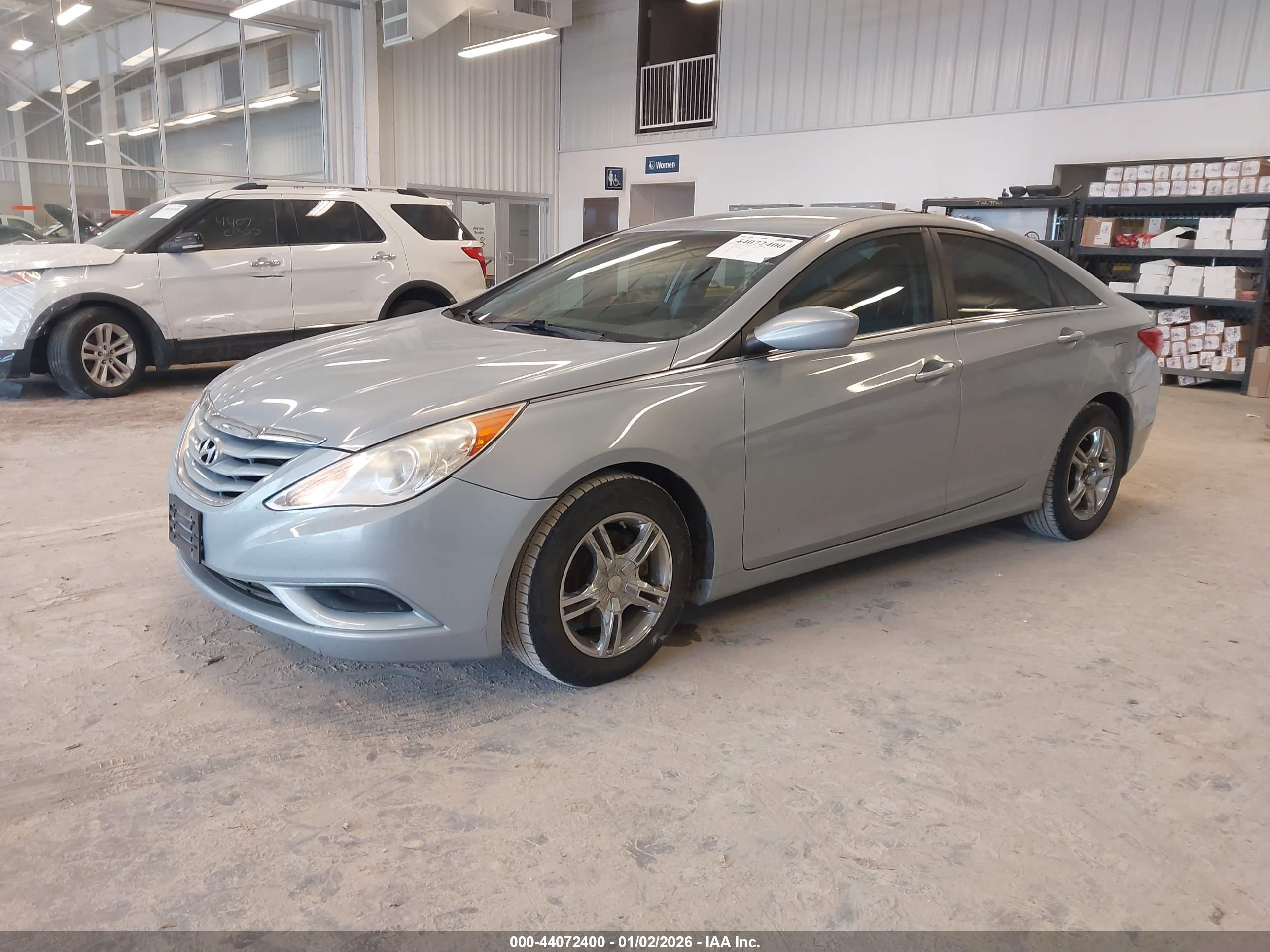 HYUNDAI SONATA image 2