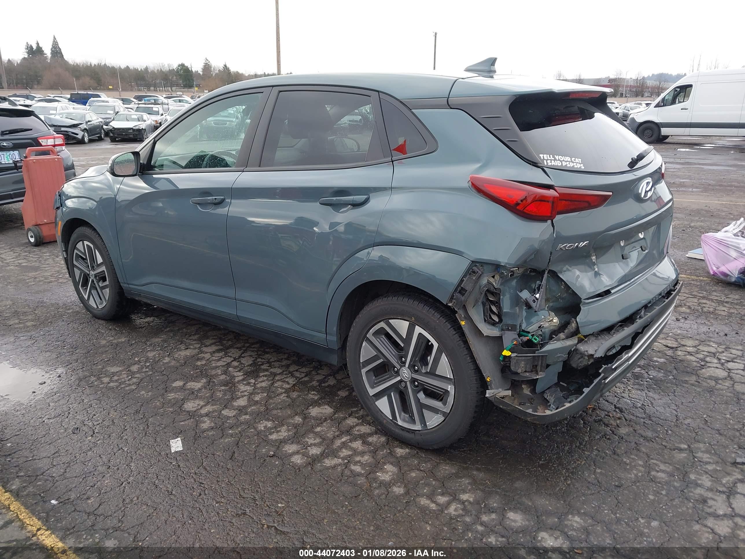 HYUNDAI KONA image 3