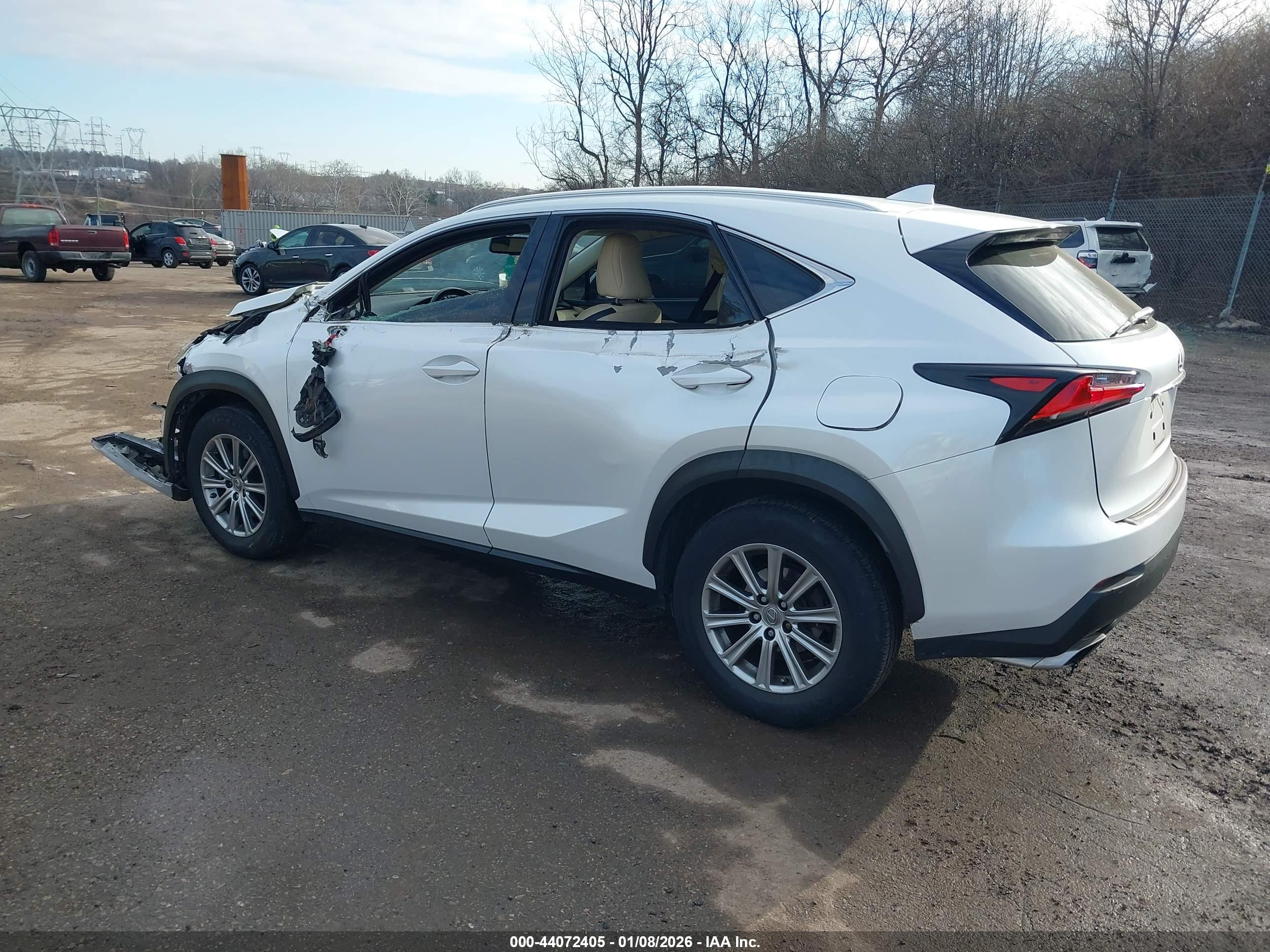 LEXUS NX image 3