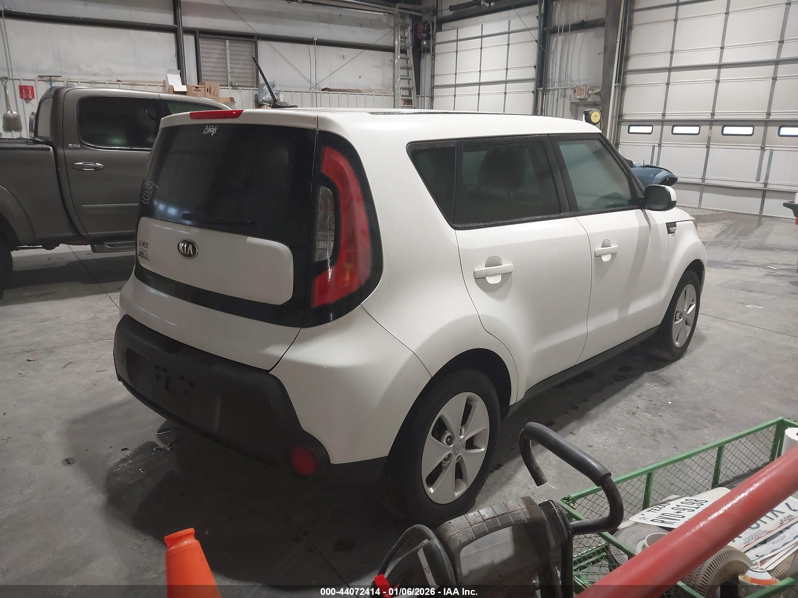 KIA SOUL image 4