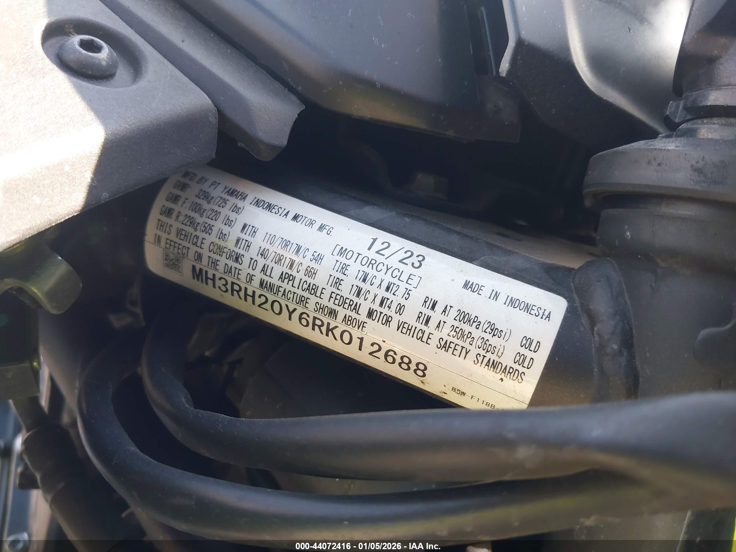 YAMAHA MT-03 image 10
