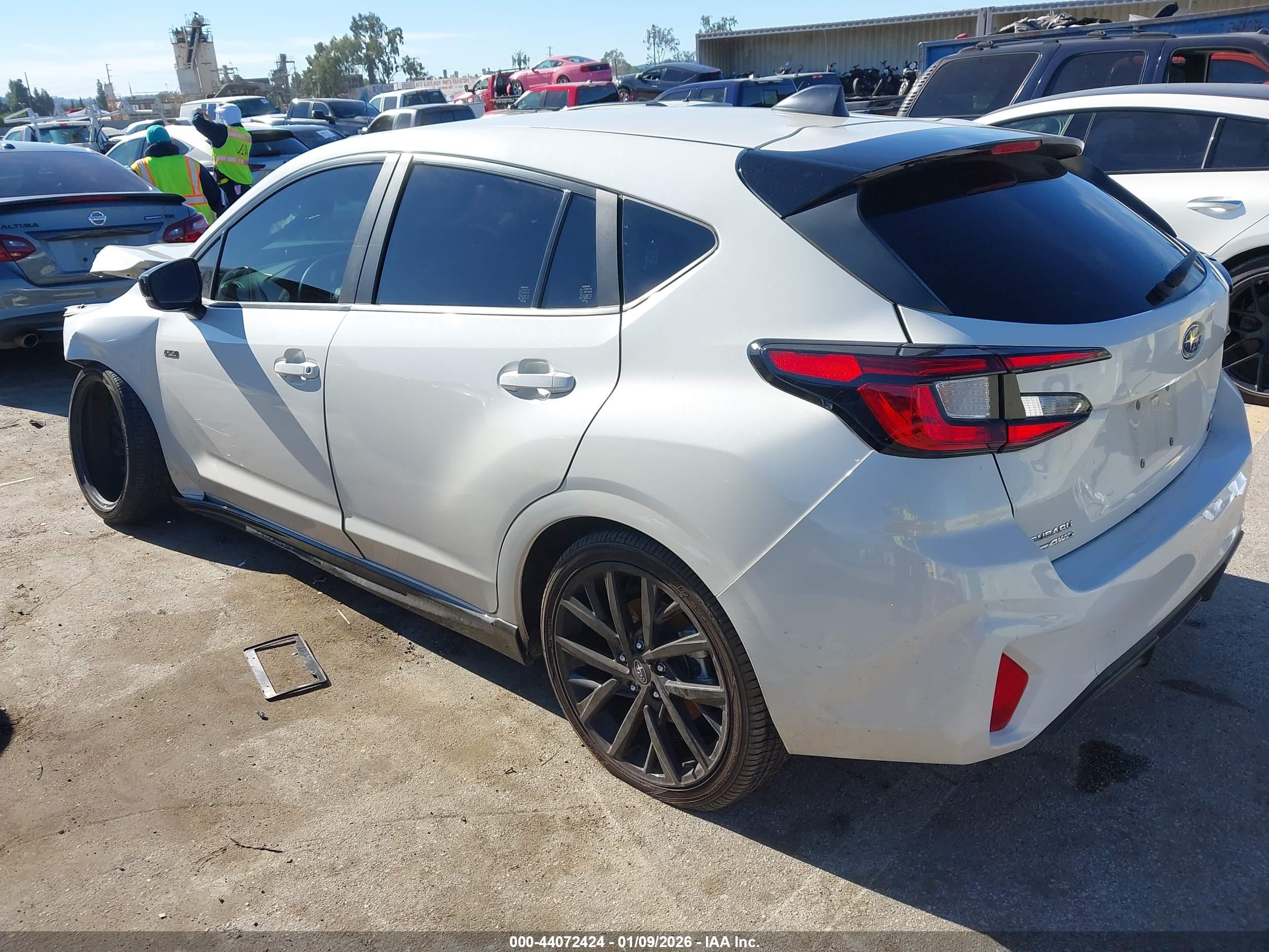 SUBARU IMPREZA image 3