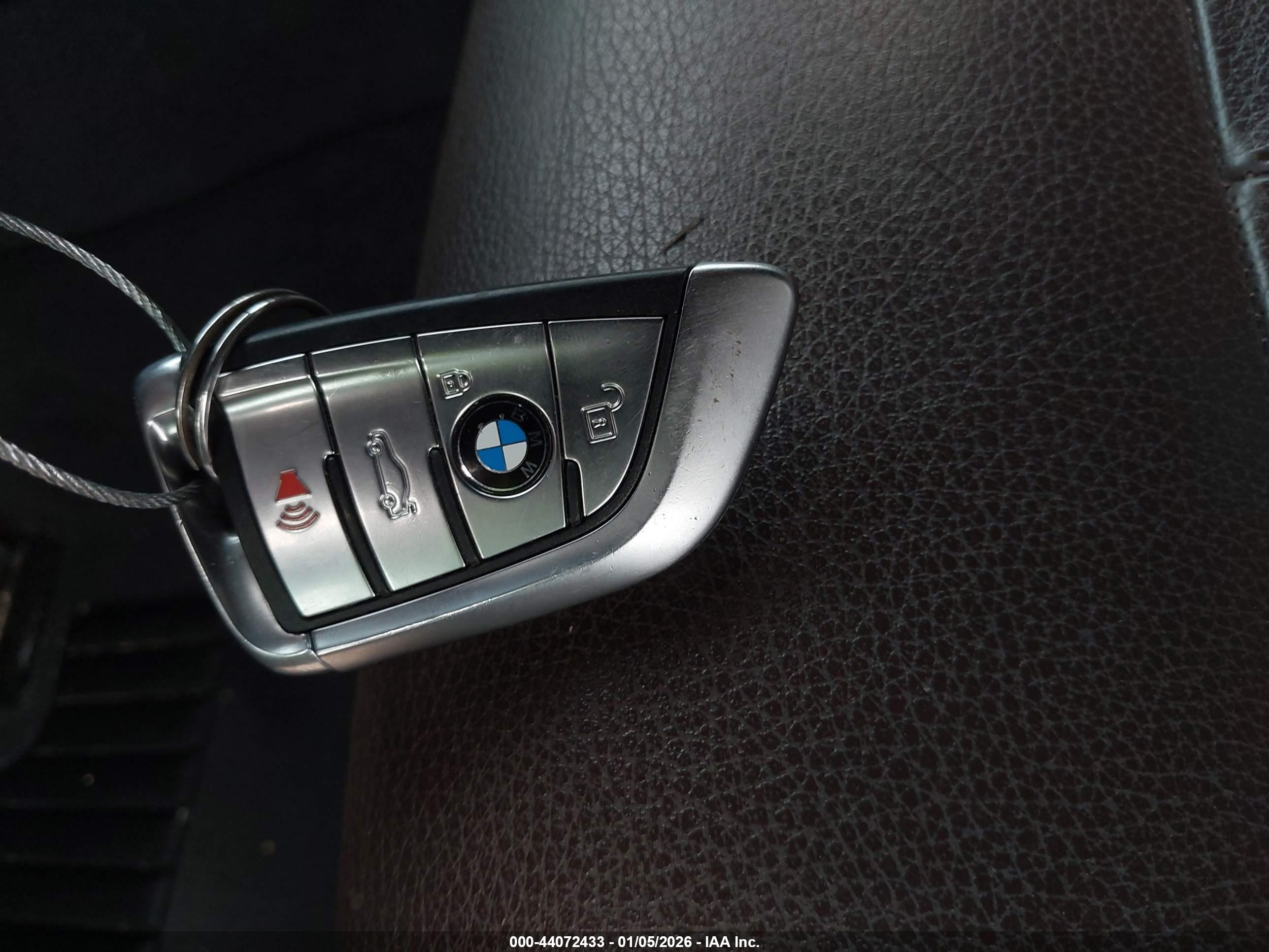 BMW X5 image 11