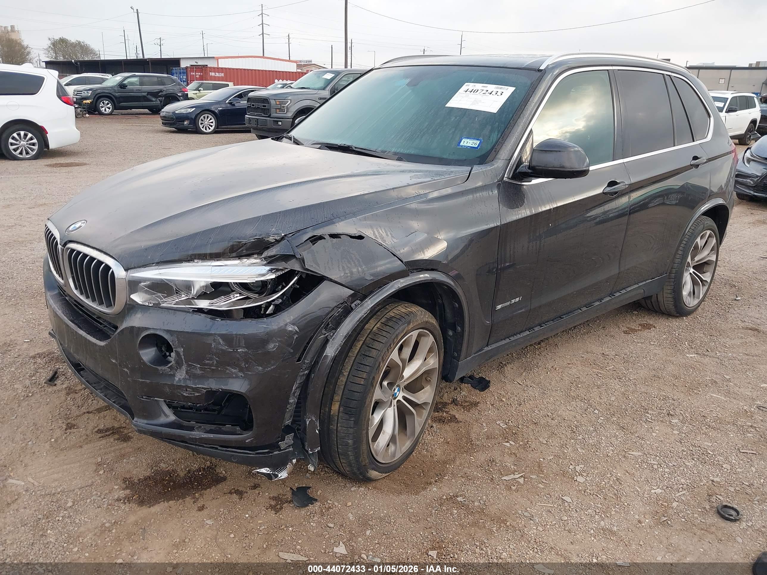 BMW X5 image 2