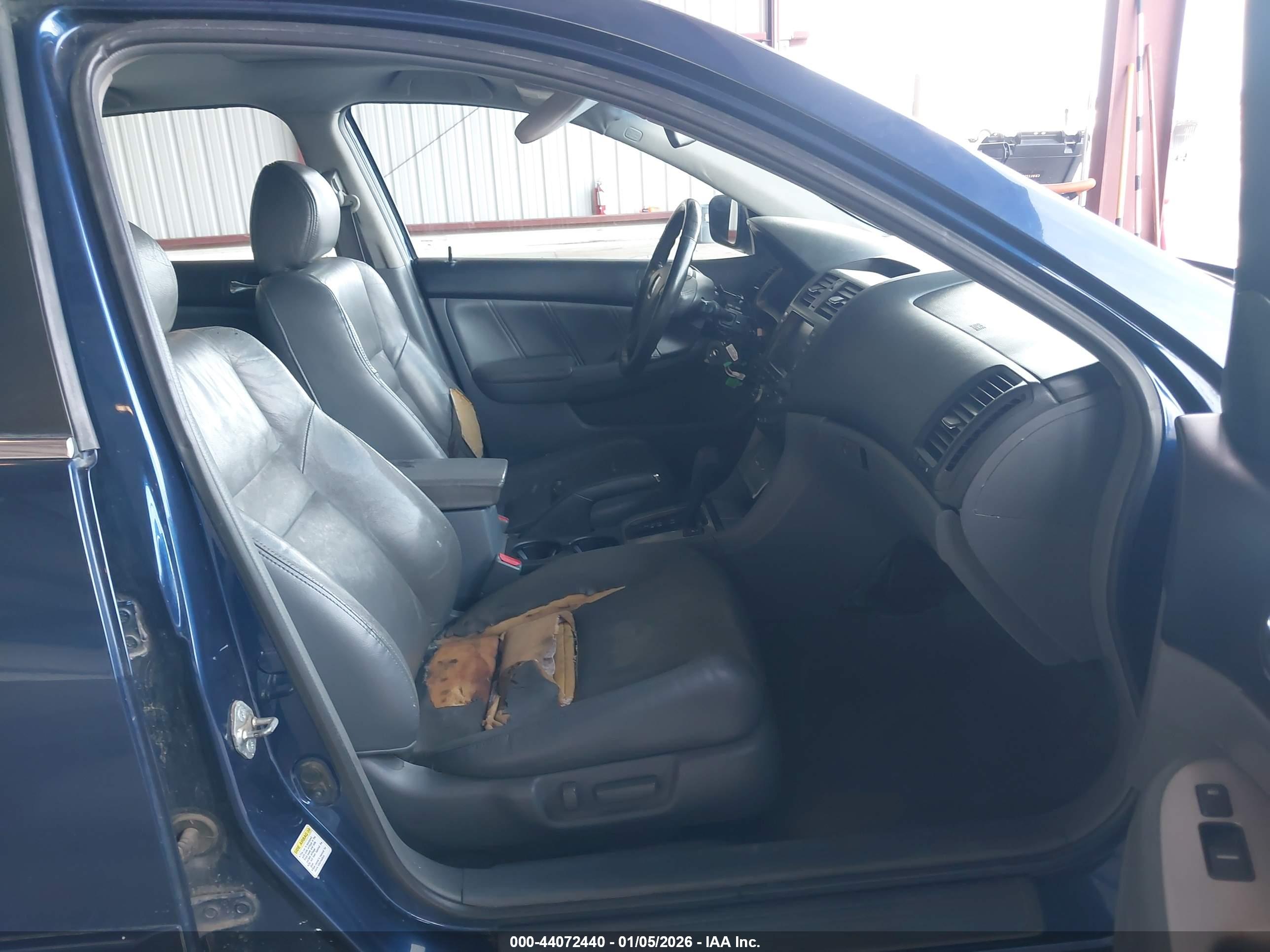HONDA ACCORD image 5