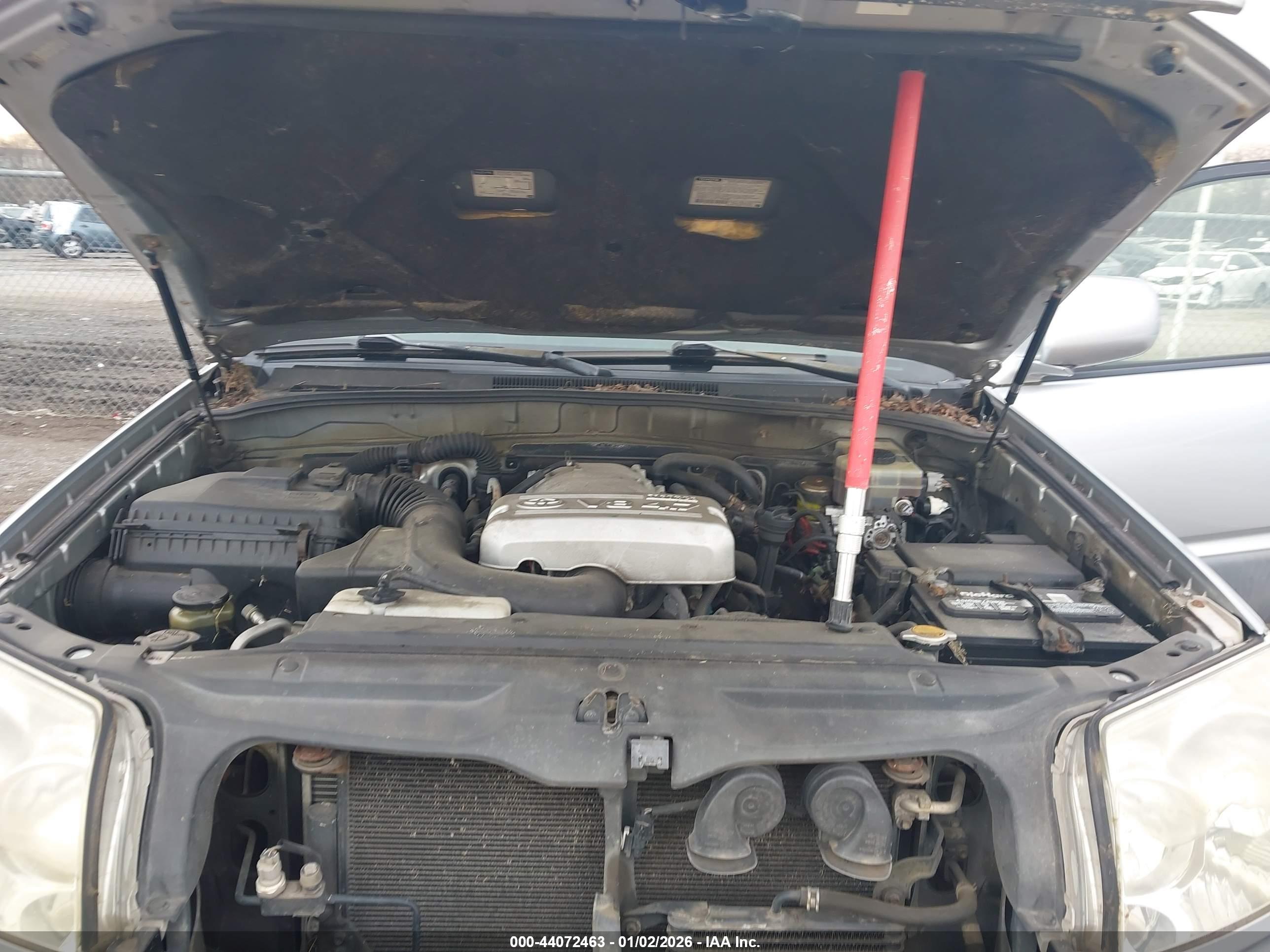 TOYOTA 4RUNNER image 10