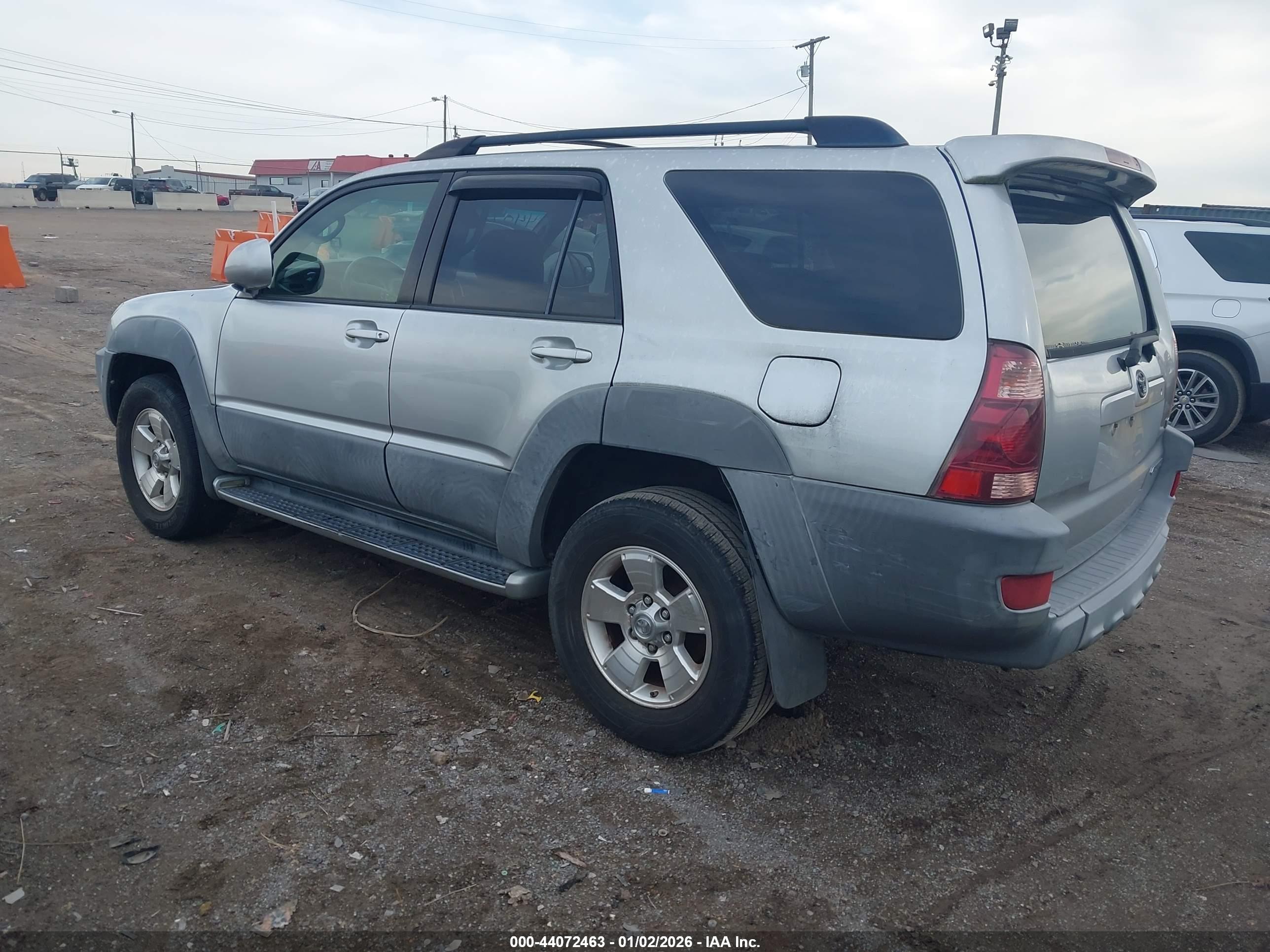 TOYOTA 4RUNNER image 3