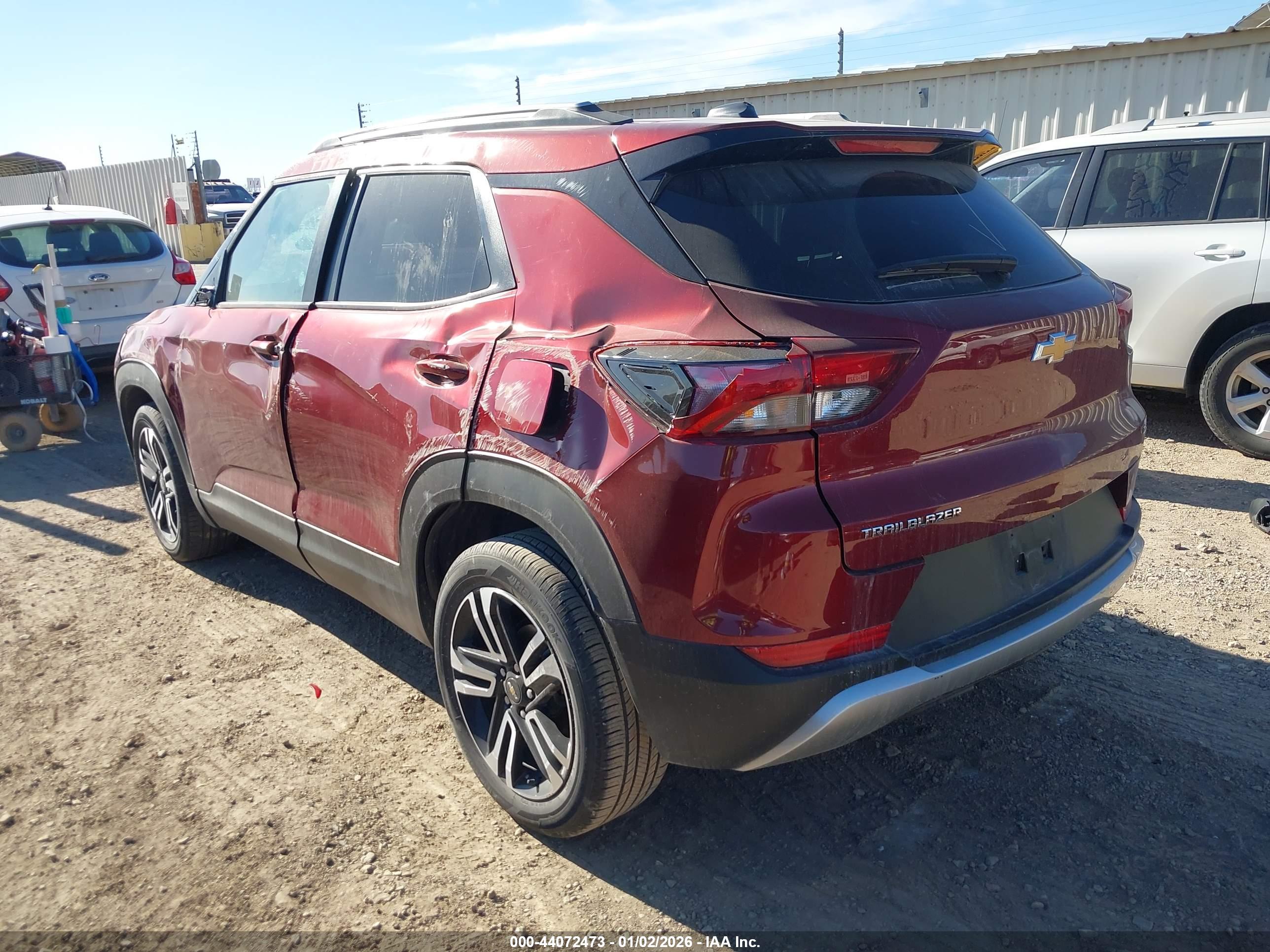 CHEVROLET TRAILBLAZER image 3