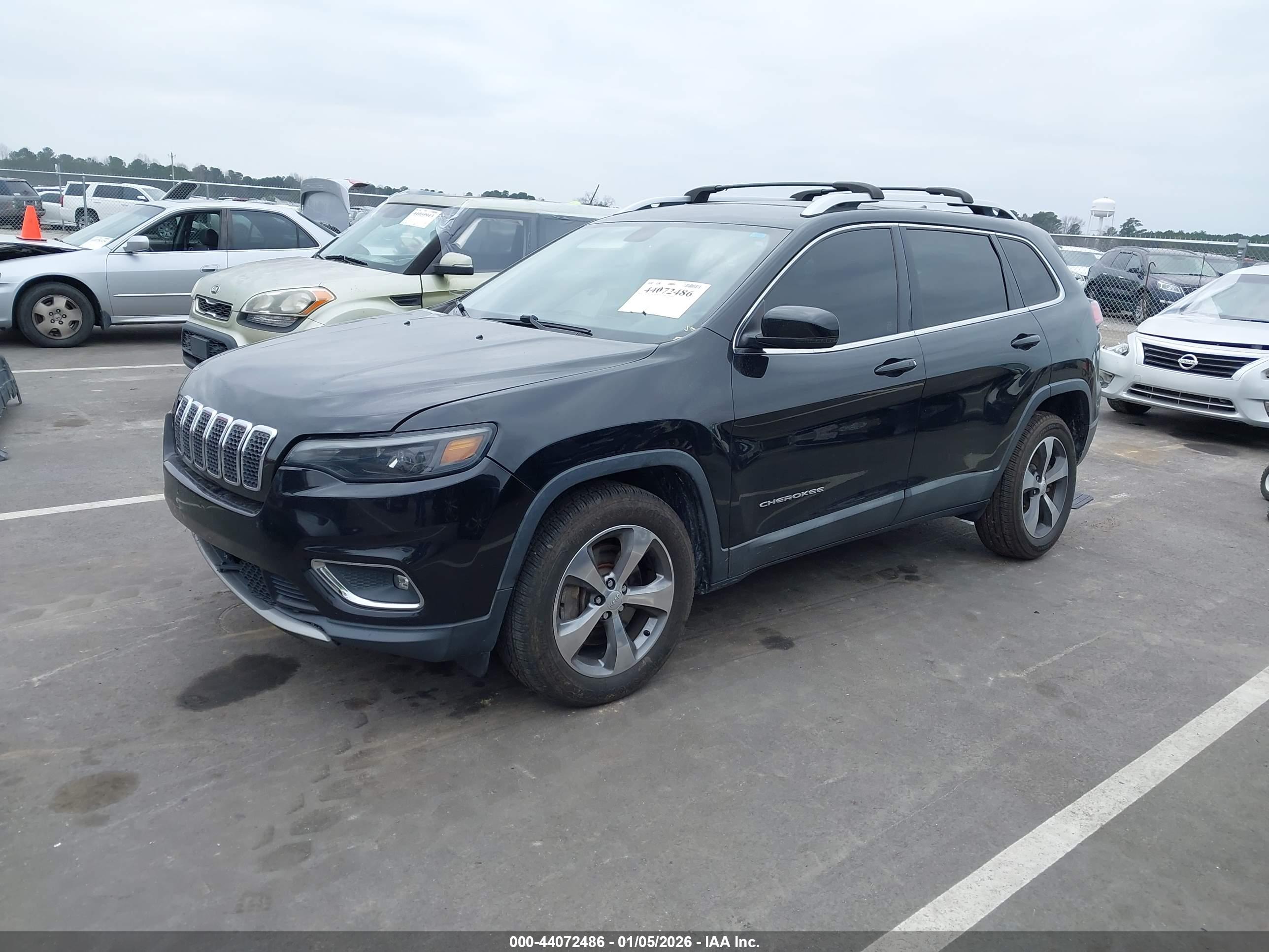 JEEP CHEROKEE image 2