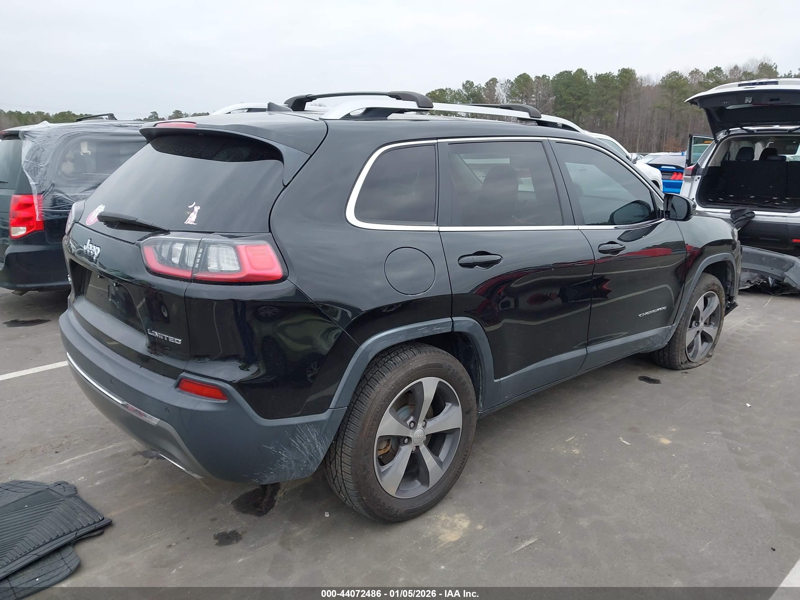 JEEP CHEROKEE image 4