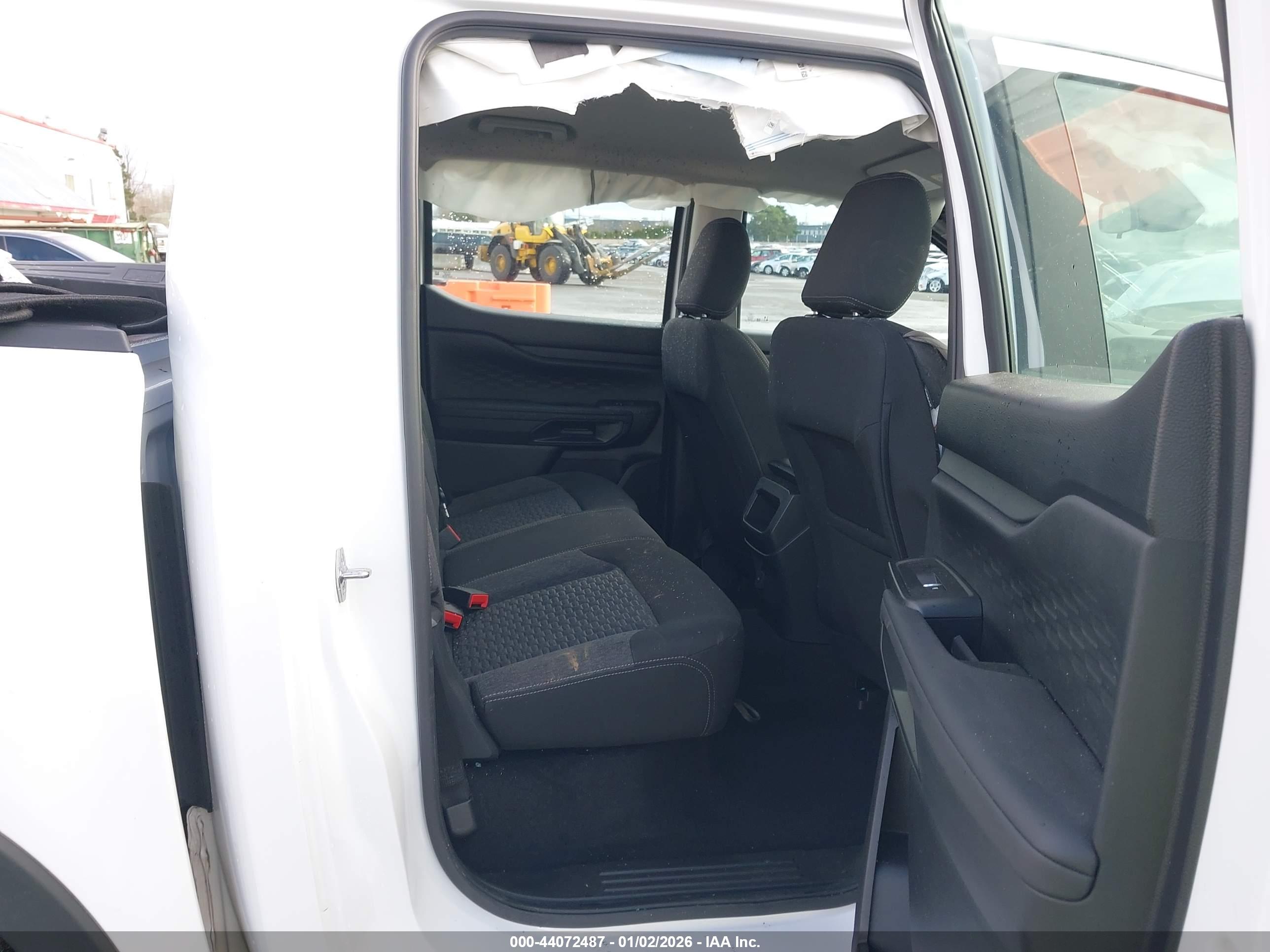 FORD RANGER image 8