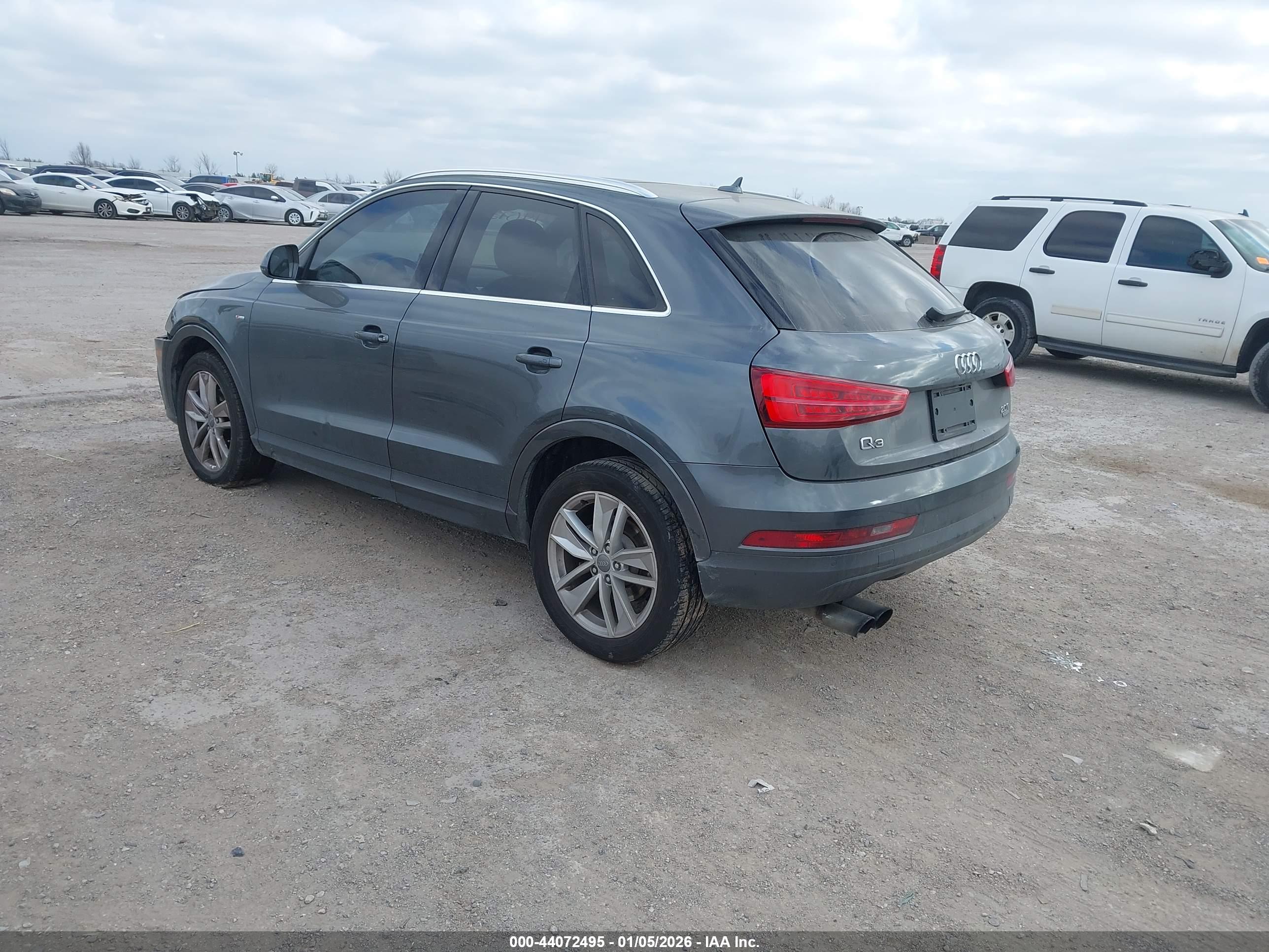 AUDI Q3 image 3