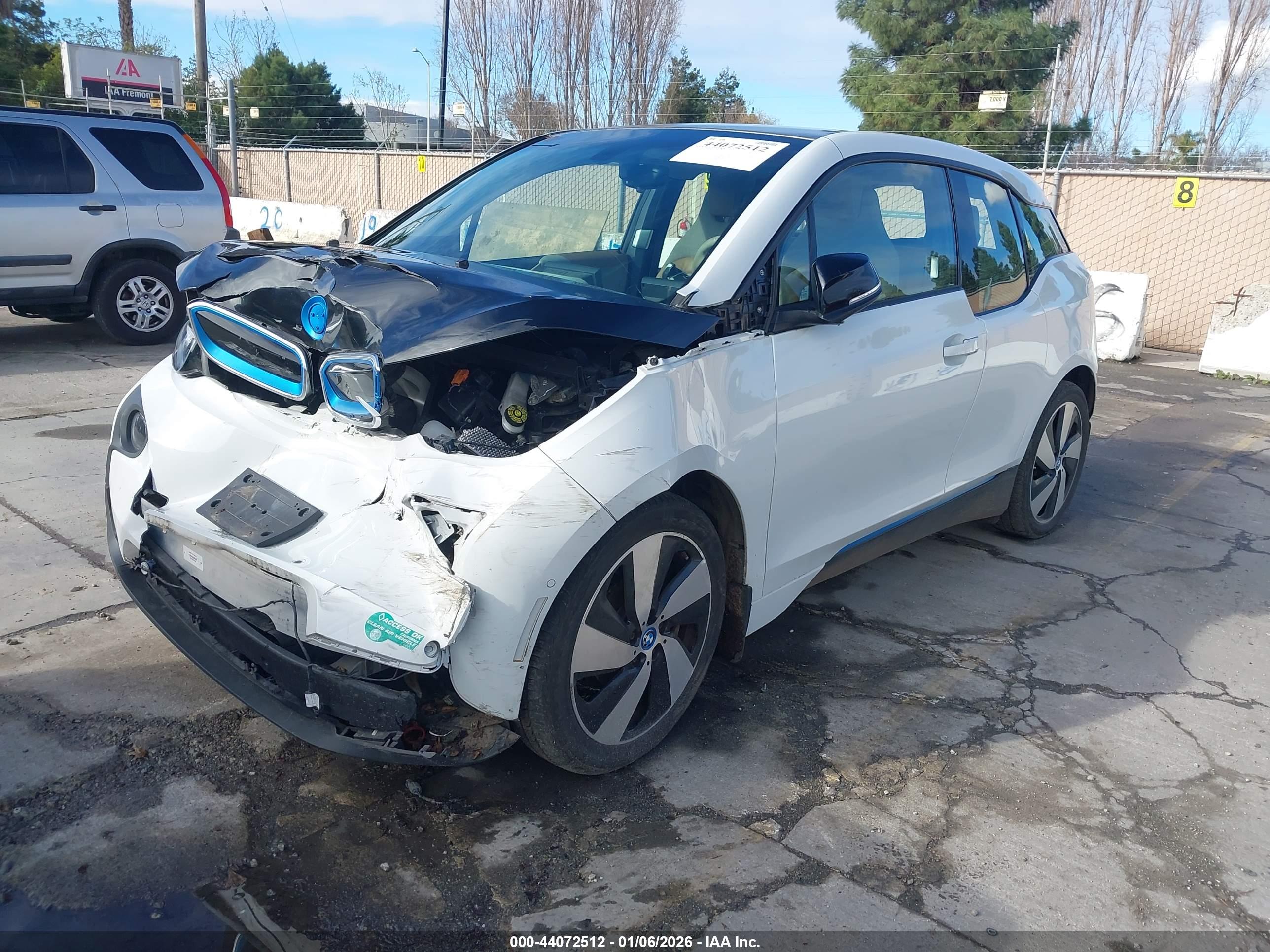 BMW I3 image 2